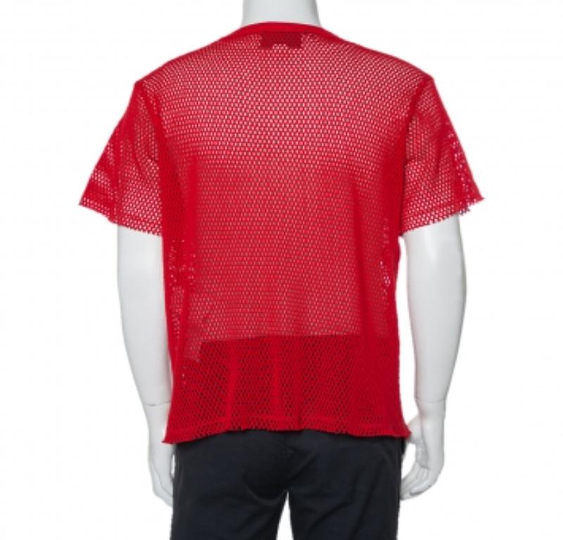 Gucci Red Mesh Logo Printed Crewneck T-Shirt XS In Good Condition For Sale In Dubai, Al Qouz 2