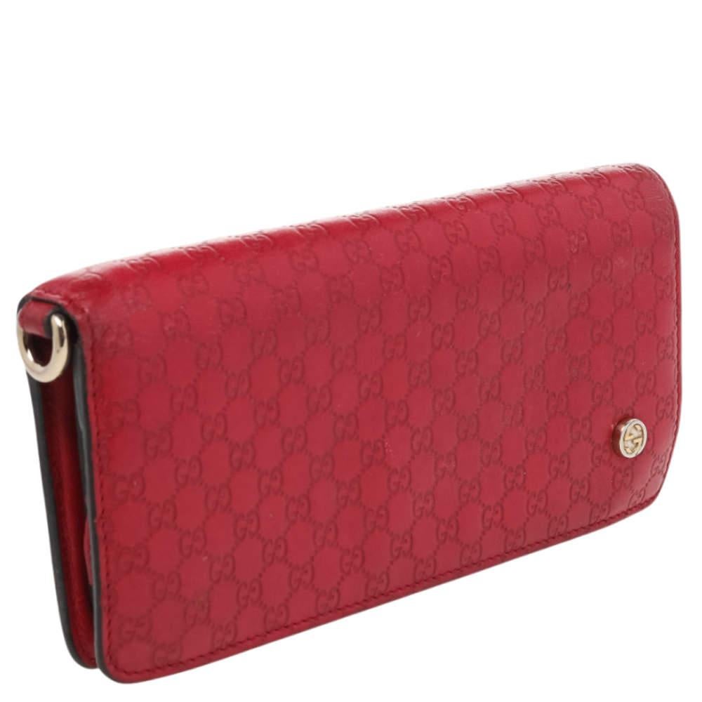 Gucci Red Microguccissima Leather Bifold Wallet In Fair Condition In Dubai, Al Qouz 2
