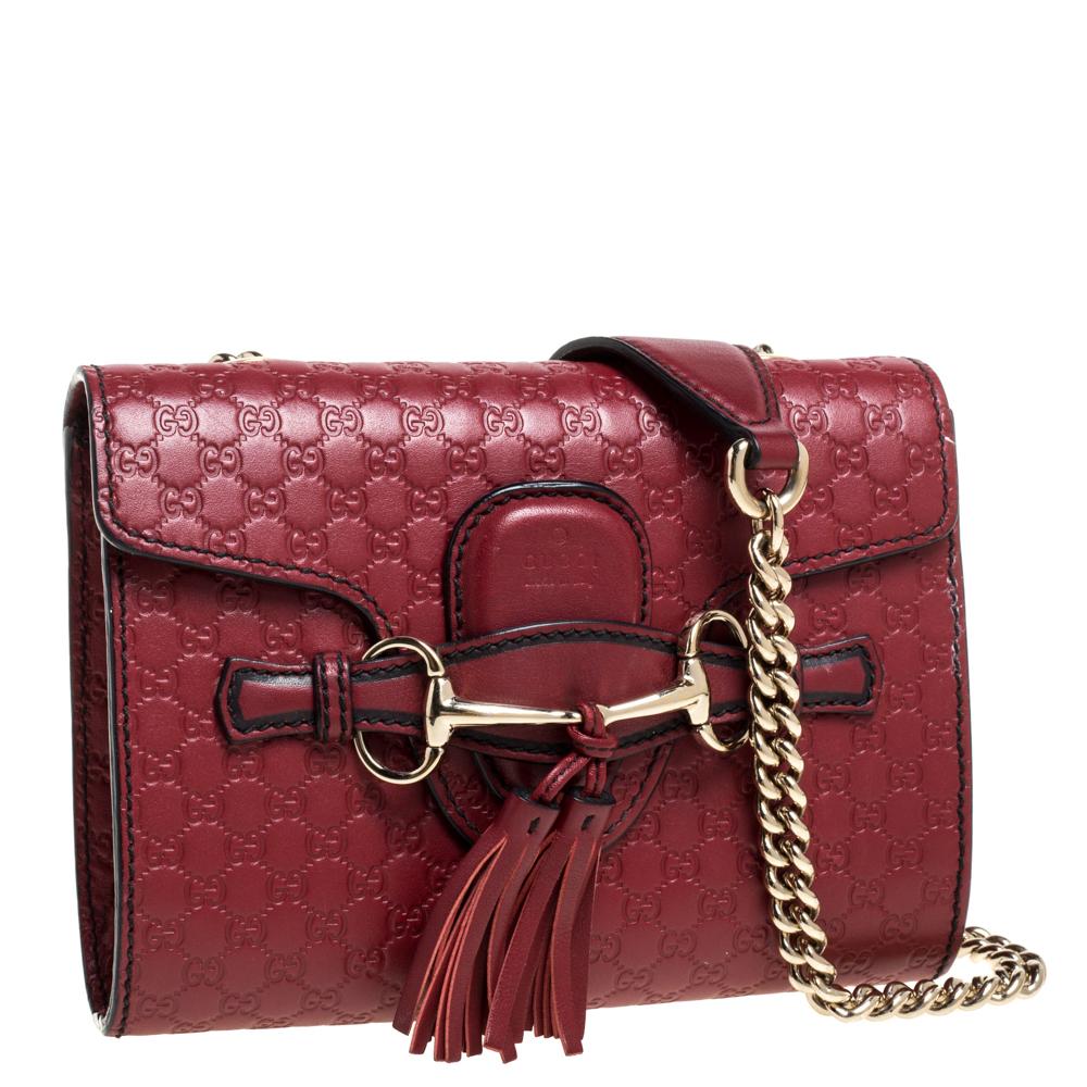 Gucci Red Microguccissima Leather Mini Emily Chain Shoulder Bag In Good Condition In Dubai, Al Qouz 2