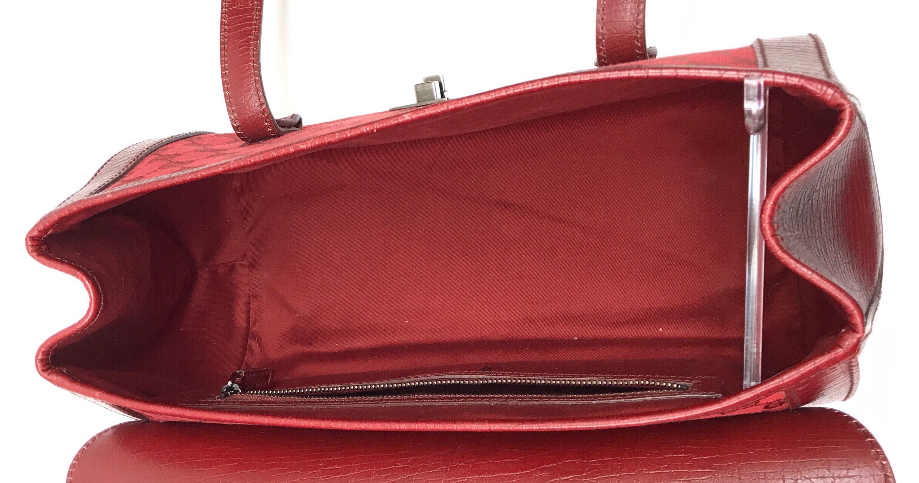 Gucci Red Monogram Leather Bamboo Bullet Handbag For Sale 3