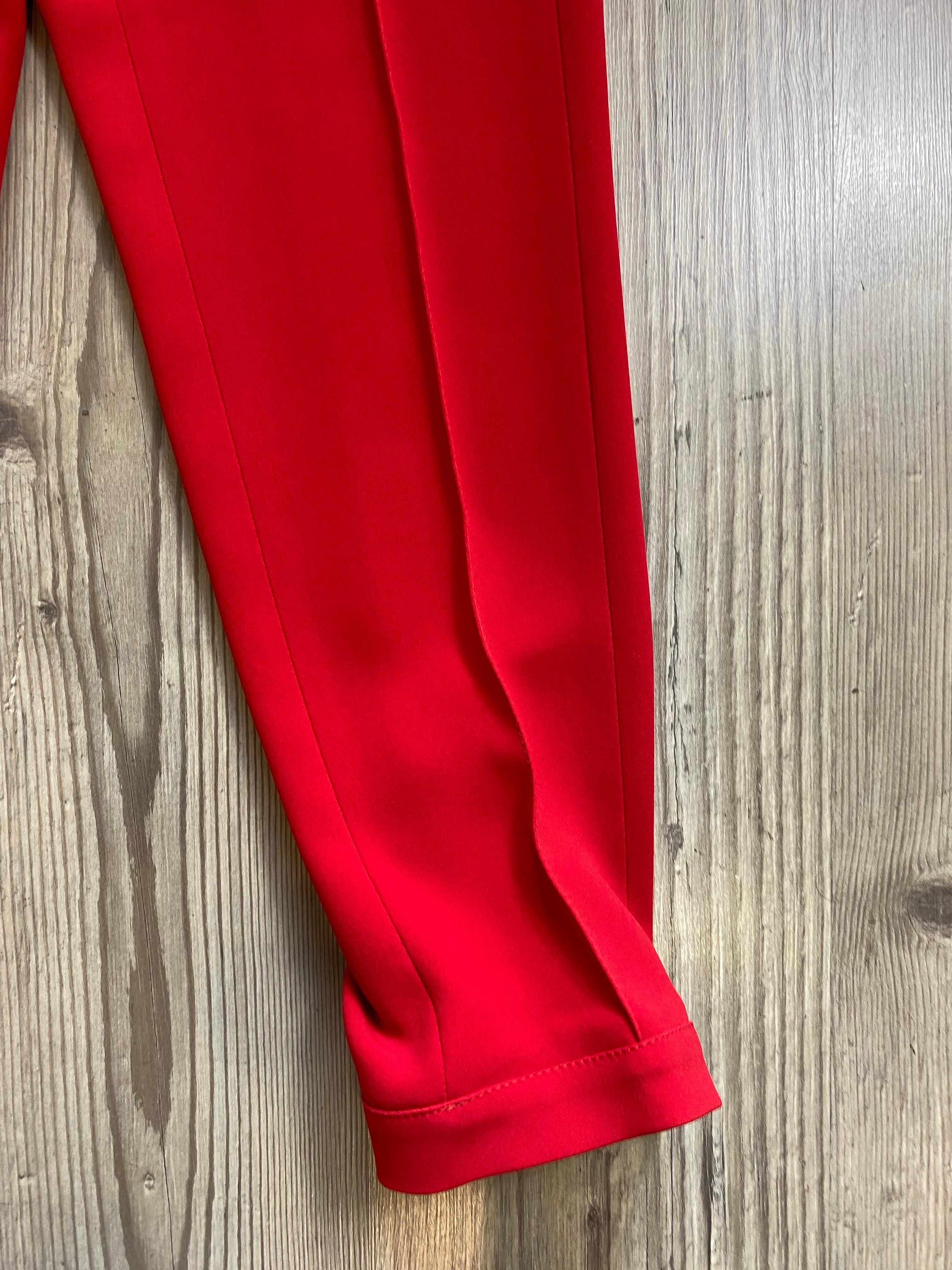 Rote Gucci-Hose. im Zustand „Hervorragend“ im Angebot in Carnate, IT