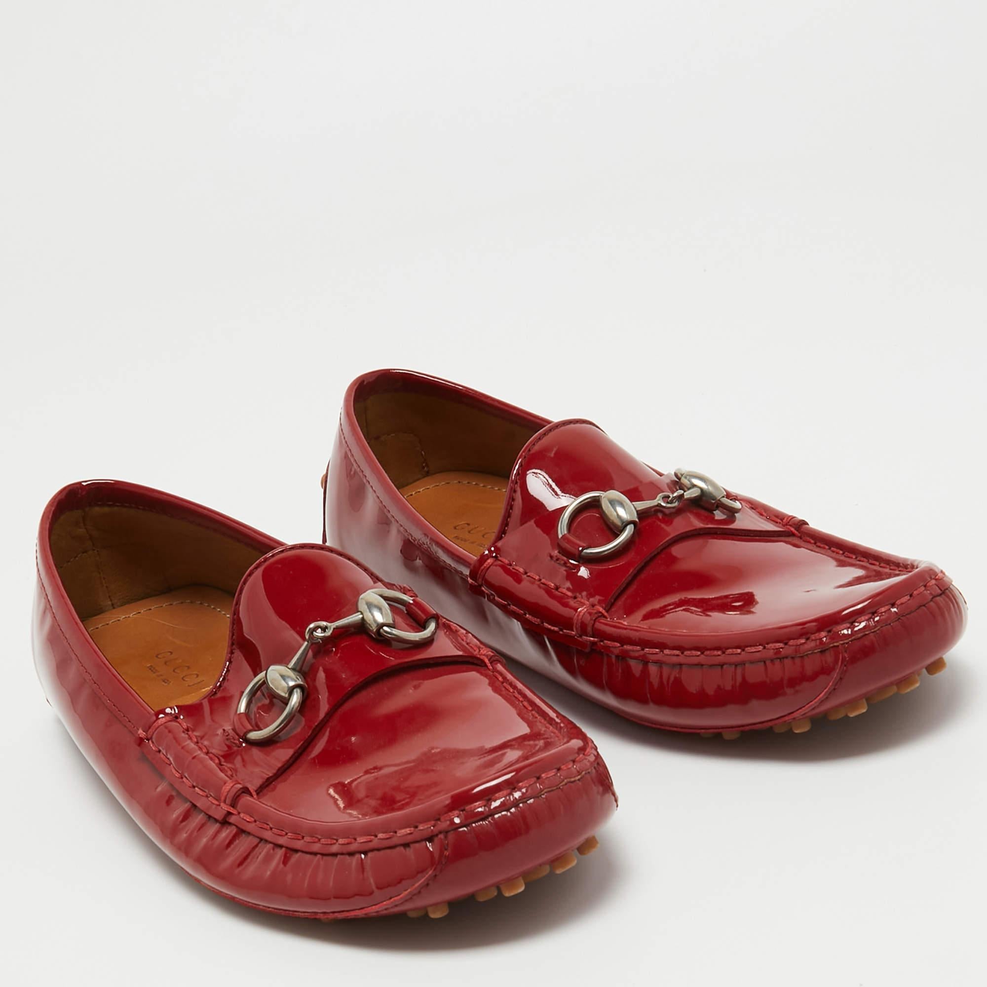 Gucci Red Patent Leather Horsebit Slip On Loafers Size 38 For Sale 1