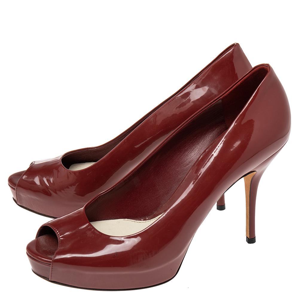 Gucci Red Patent Leather Peep Toe Platform Pumps Size 40 1
