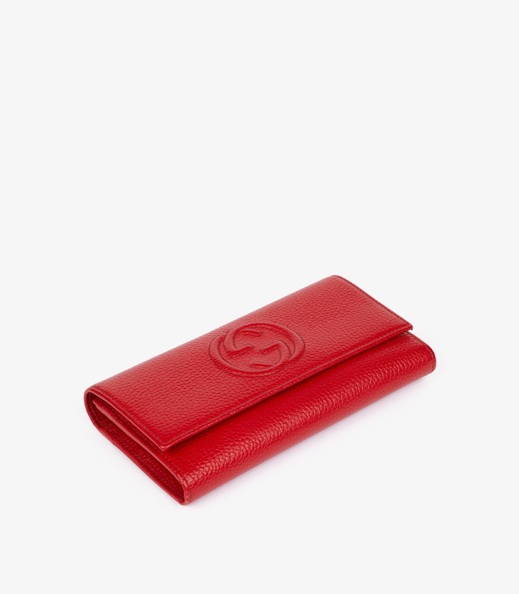 Gucci  Red Pebbled Calfskin Leather GG Soho Long Wallet 

Product Details
Xupes Ref: AA0335
Brand: Gucci 
Model: Soho Long Wallet 
Type: Wallet
Serial Number: 598206 2001
Accompanied By: Gucci Dust Bag, Box, Care Booklet
Colour: Red 
Material(s):