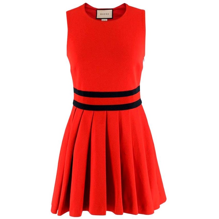 strapless open back dress Gucci Logo Floral Pleated Dress Black White Yellow