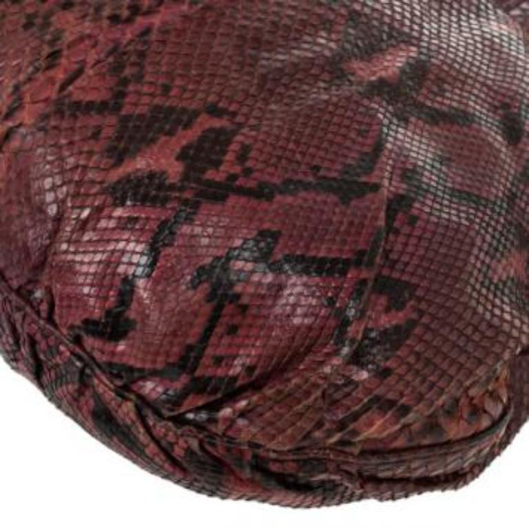 Gucci - Hysteria - Hobo en python rouge en vente 6