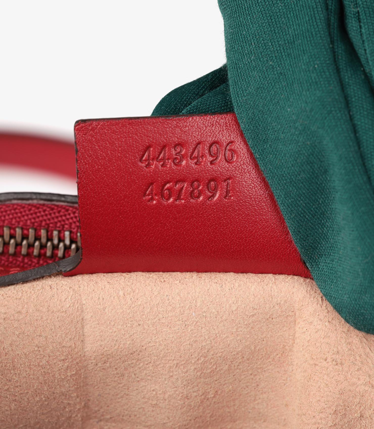 Gucci Rouge Cuir de veau matelassé Moyen GG Marmont en vente 6