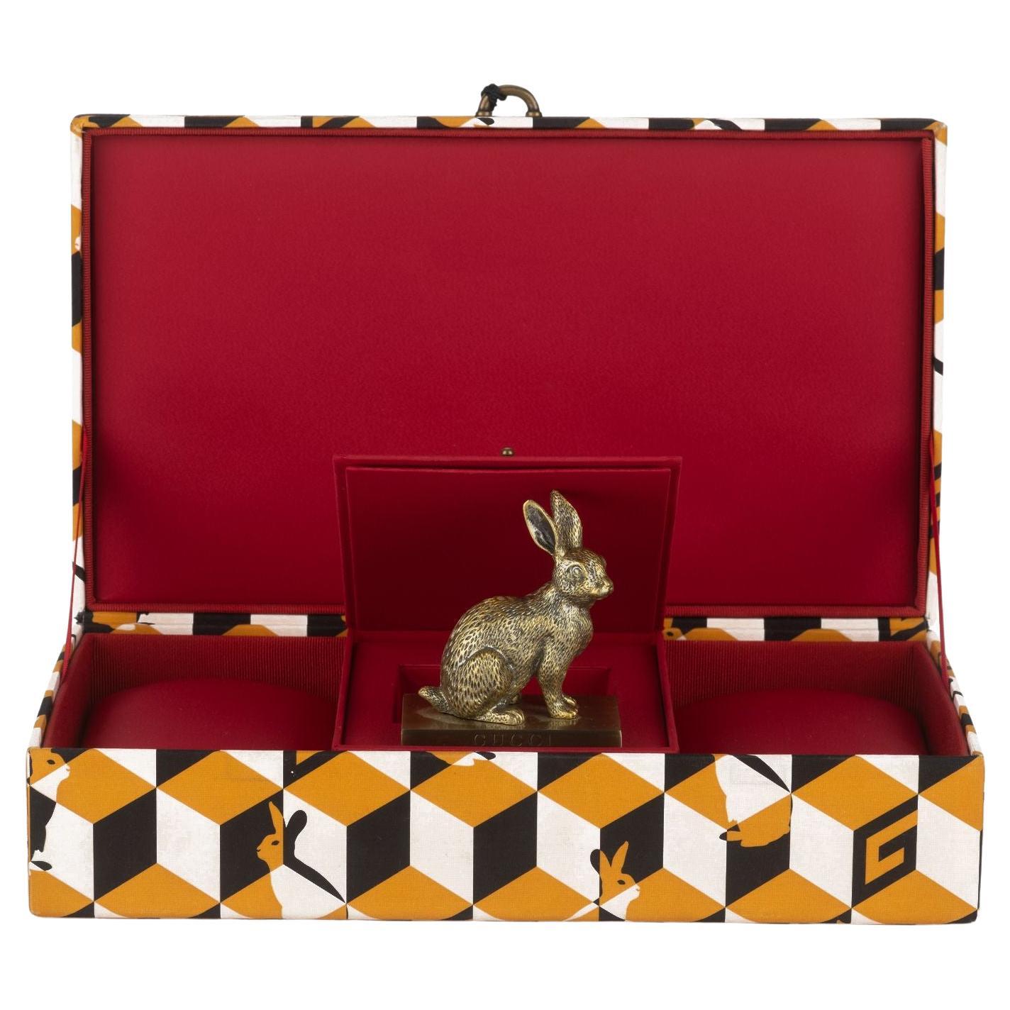 Portagioie con coniglio rosso di Gucci in vendita