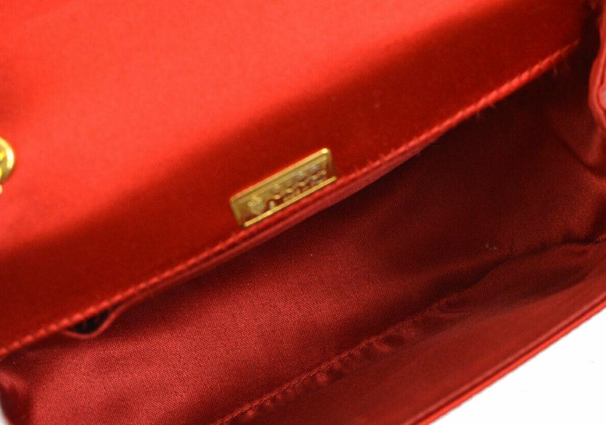 Gucci Red Satin Bamboo Gold Chain Kelly Mini Top Handle Satchel Evening Bag  In Good Condition In Chicago, IL