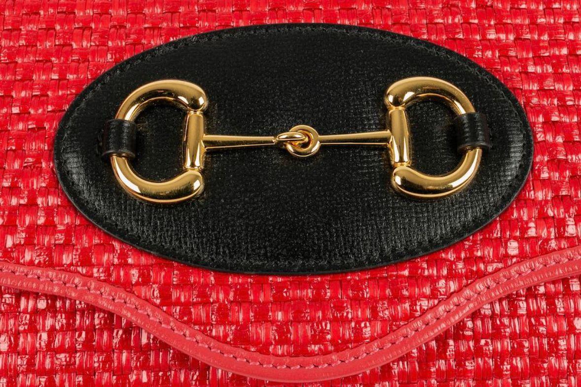 Gucci Rote Tasche aus Stroh und Leder im Angebot 3