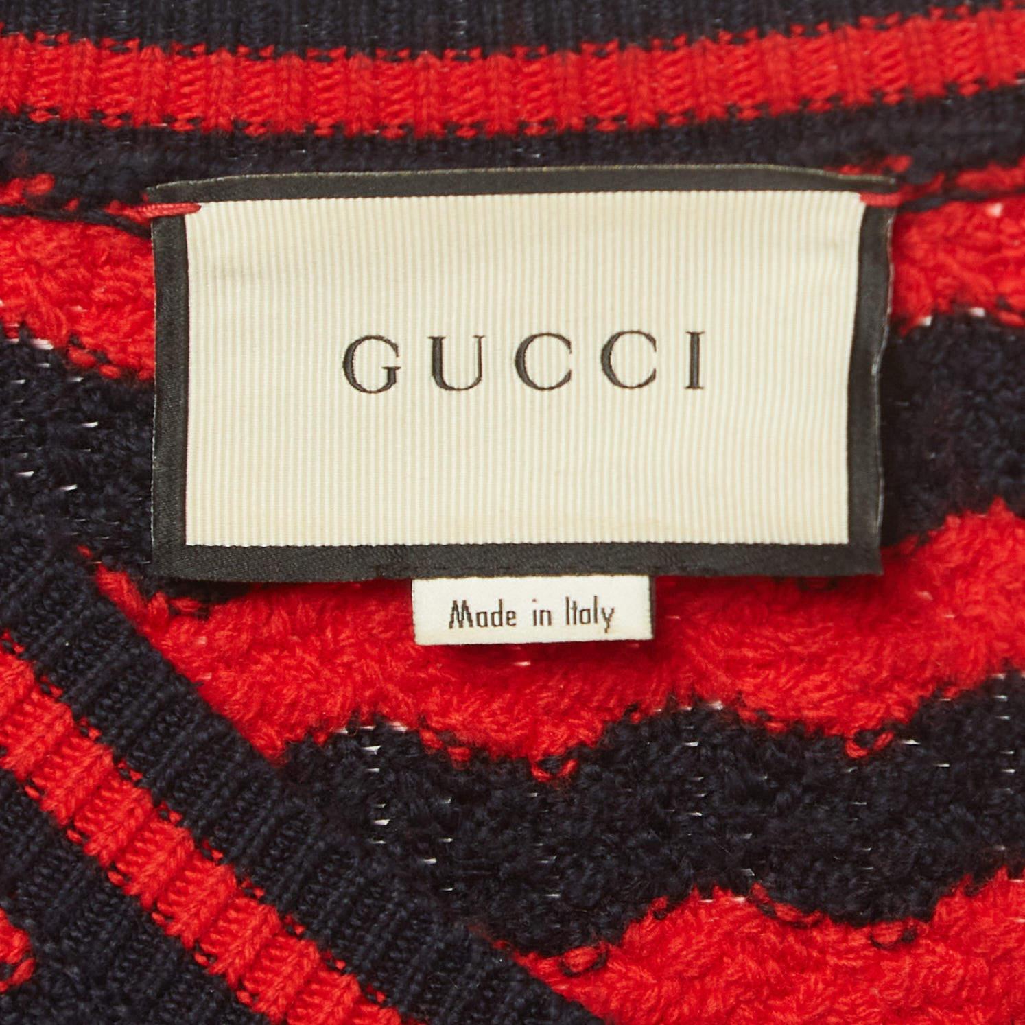 Gucci - Cardigan long en tricot rayé rouge M Excellent état - En vente à Dubai, Al Qouz 2