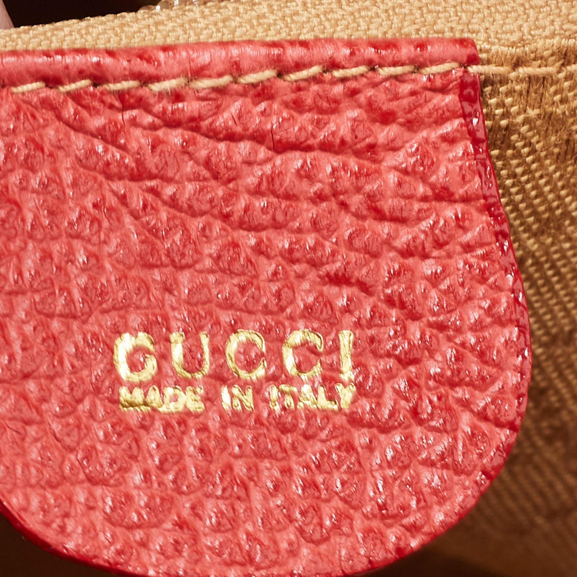 Gucci Red Suede and Leather Bamboo Handle Satchel For Sale 9