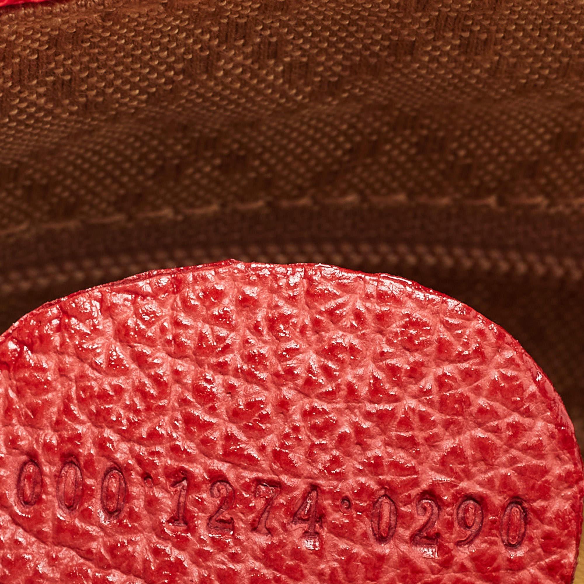 Gucci Rote Umhängetasche mit Bambusgriff aus Wildleder und Leder im Angebot 10