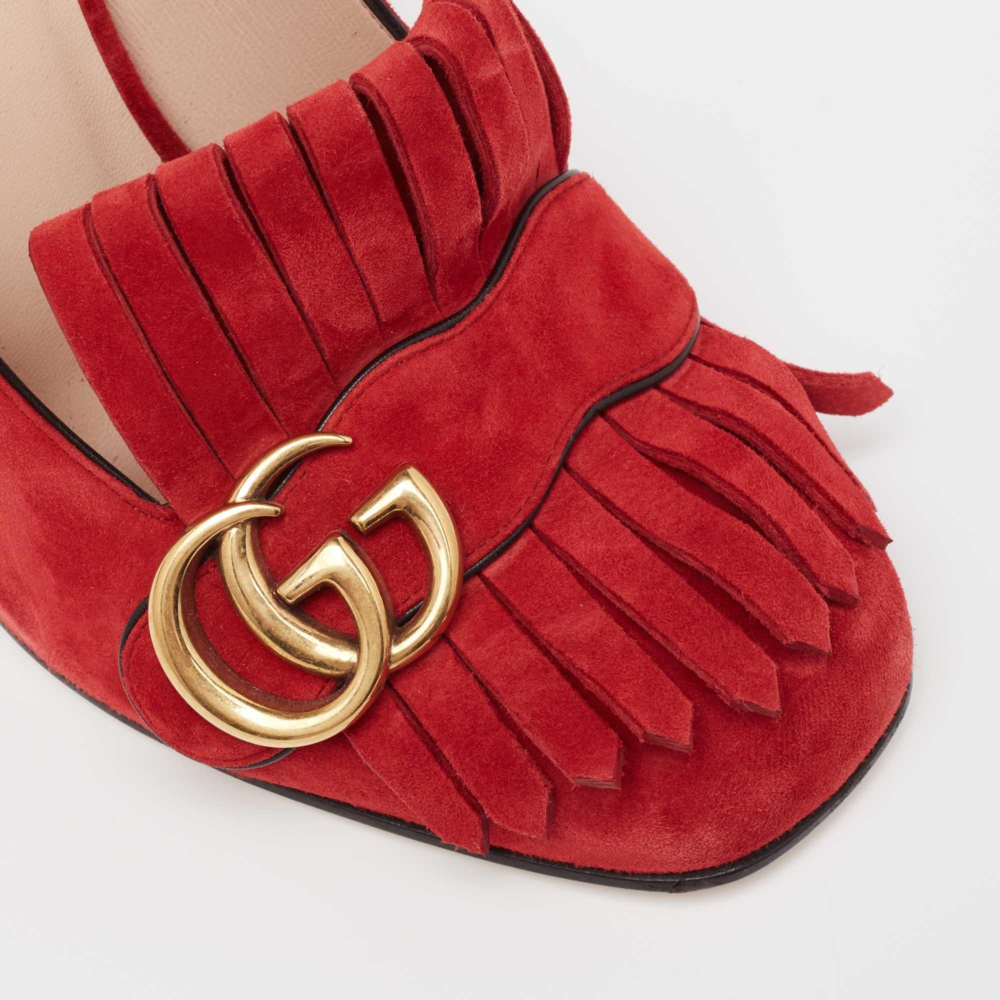 Gucci Red Suede GG Marmont Fringe Block Heel Pumps Size 39 In Good Condition In Dubai, Al Qouz 2