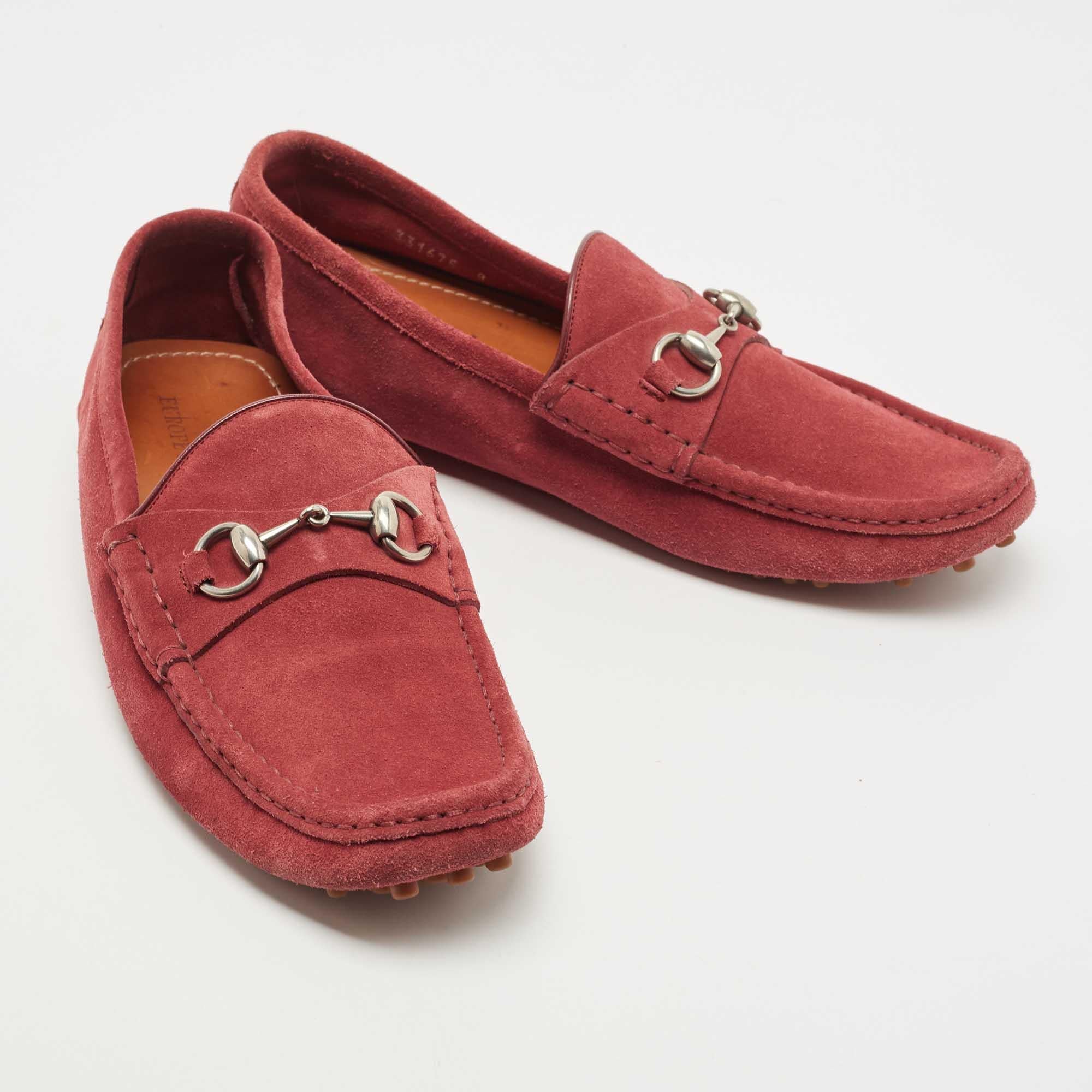 Brown Gucci Red Suede Horsebit Slip On Loafers Size 42 For Sale