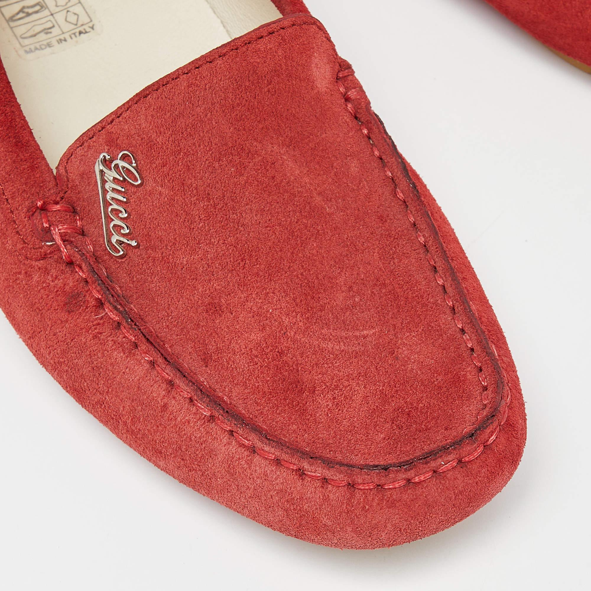 Gucci Red Suede Slip On Loafers Size 36 For Sale 2