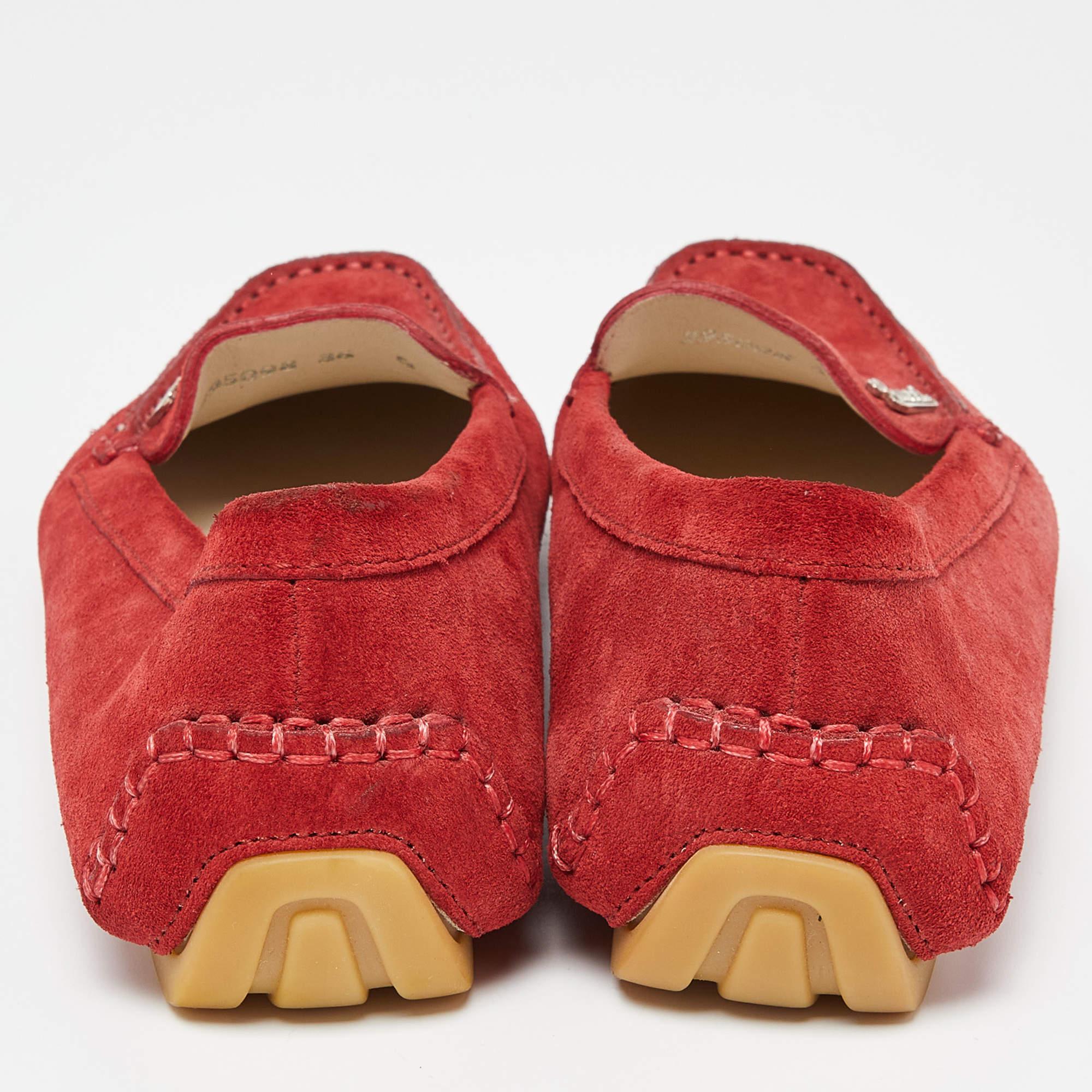Gucci Red Suede Slip On Loafers Size 36 For Sale 3