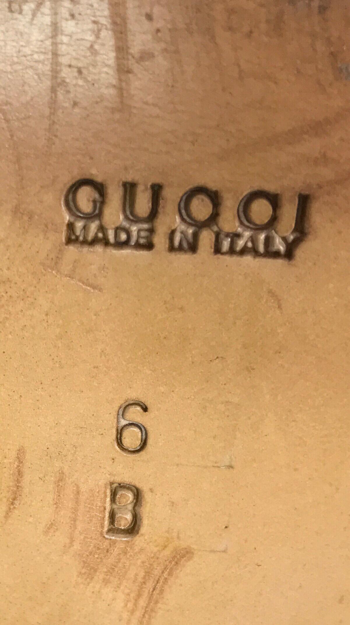 Gucci Red Suede Tassel Loafer - 6 1