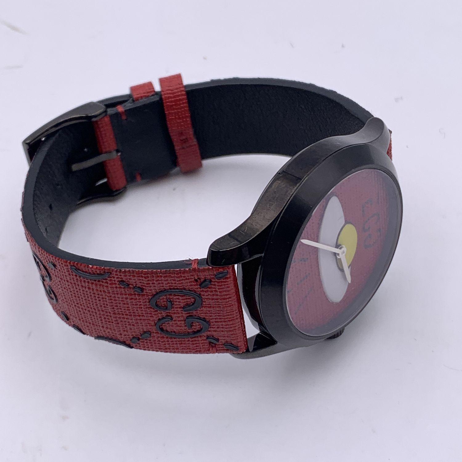 Gucci Red Ufo Egg G-Timeless 126.4 Unisex GucciGhost Watch In Excellent Condition In Rome, Rome