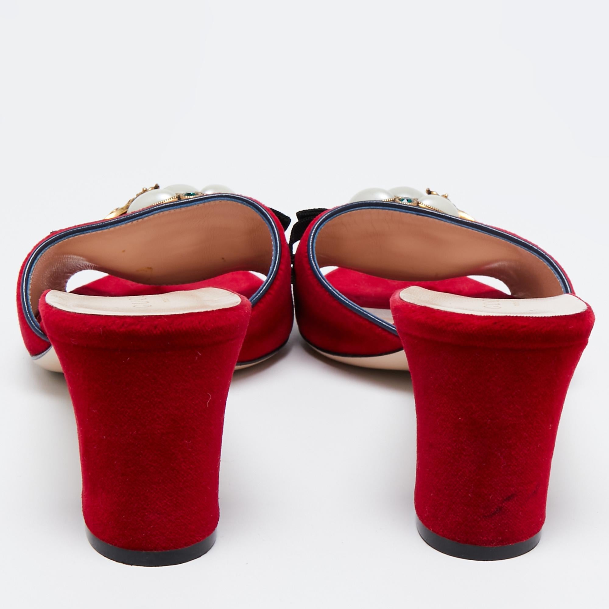 Gucci Red Velvet Bee/Faux Pearl Mid-Heel Slide Sandals Size 40 1