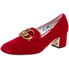 Gucci Red Velvet GG Marmont Victoire Block Heel Pumps Size 38