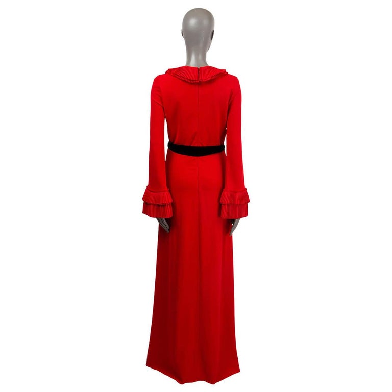 GUCCI red viscose 2016 RUFFLED VELVET BELTED JERSEY GOWN Maxi Dress L For  Sale at 1stDibs
