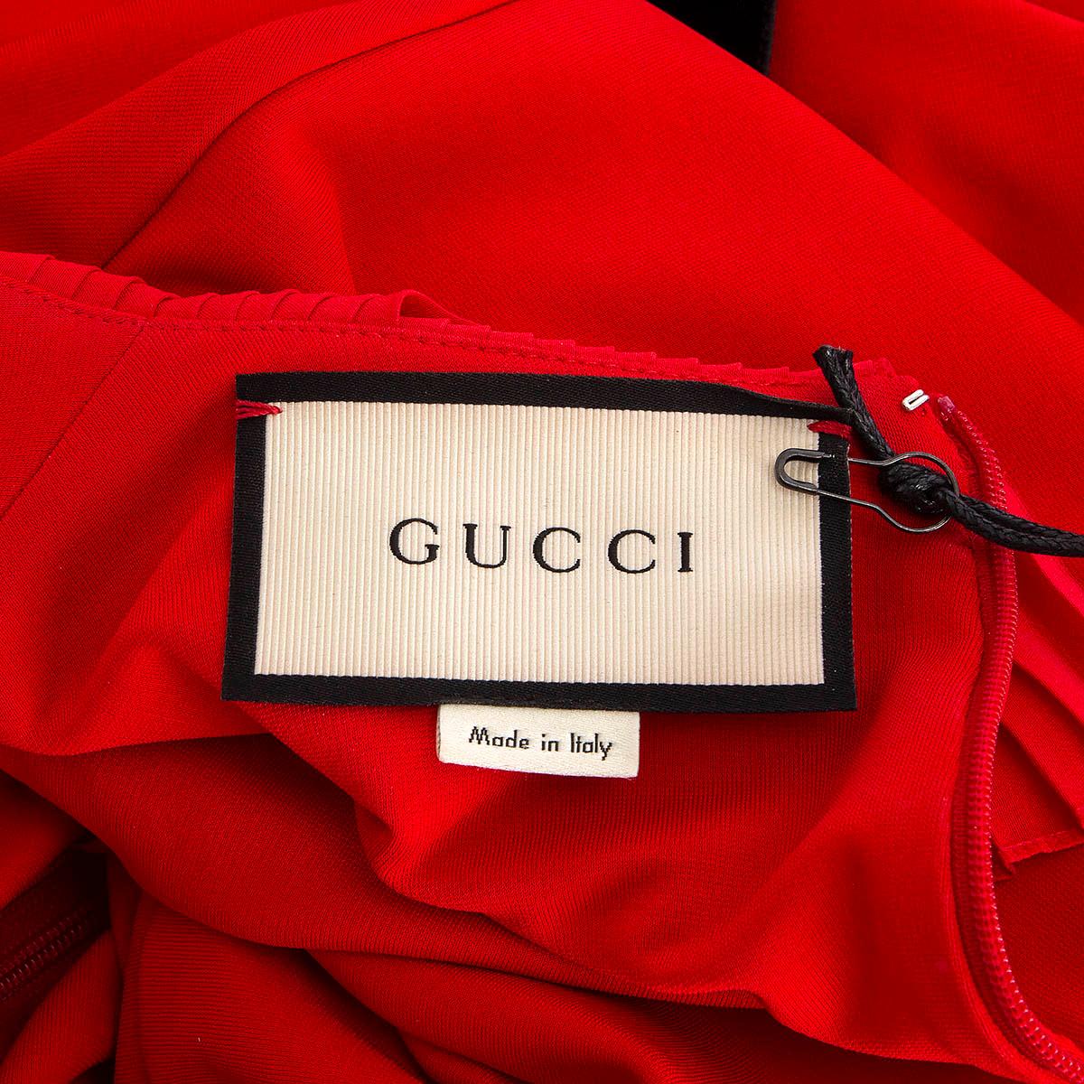 De las mujeres GUCCI viscosa roja 2016 JERSEY JERSEY GOWN CON CINTURÓN DE VELVET RELLENO Maxi Vestido L en venta