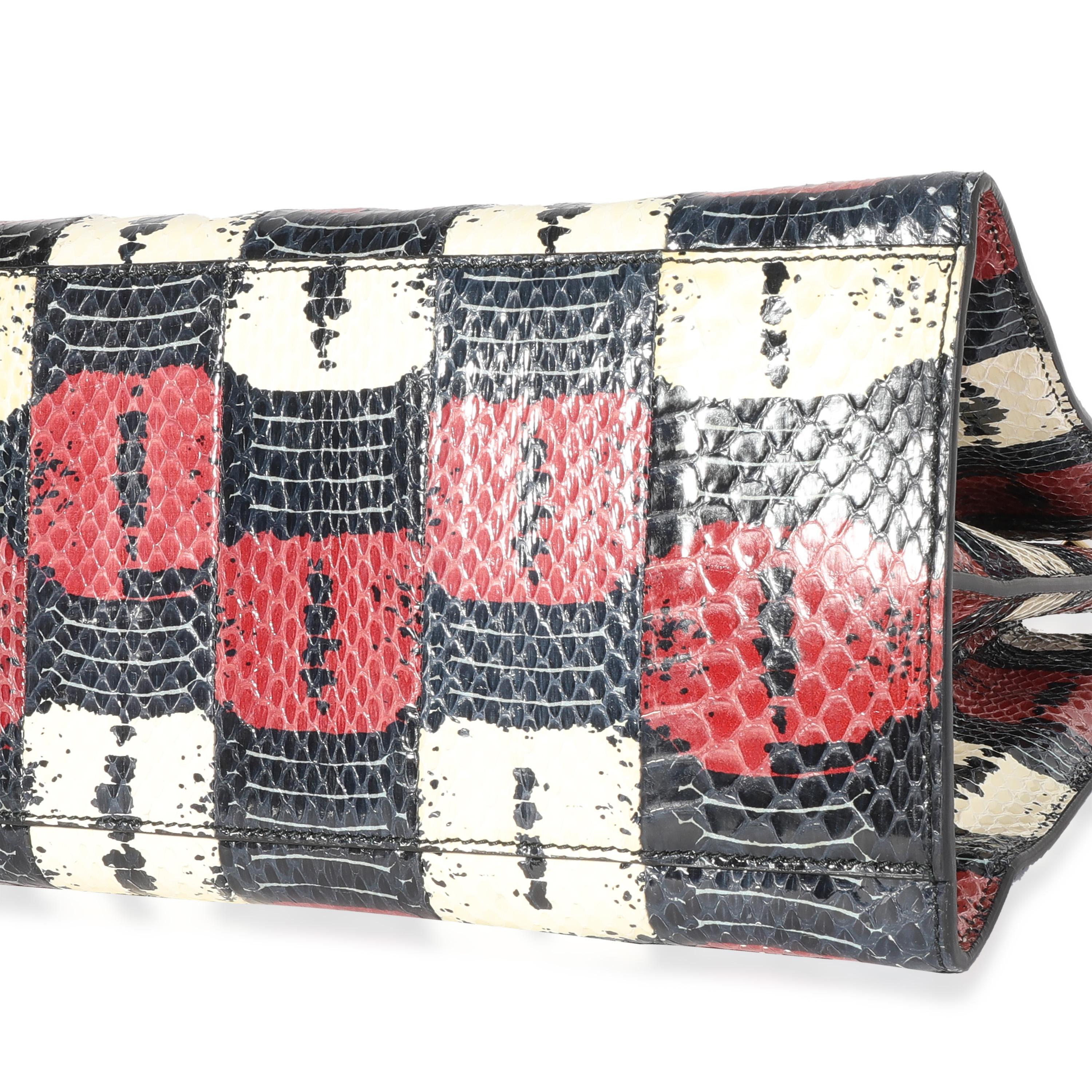 Gucci Borsa a manico superiore in bambù Nymphaea grande con serpente d'acqua rosso, bianco e blu in vendita 1