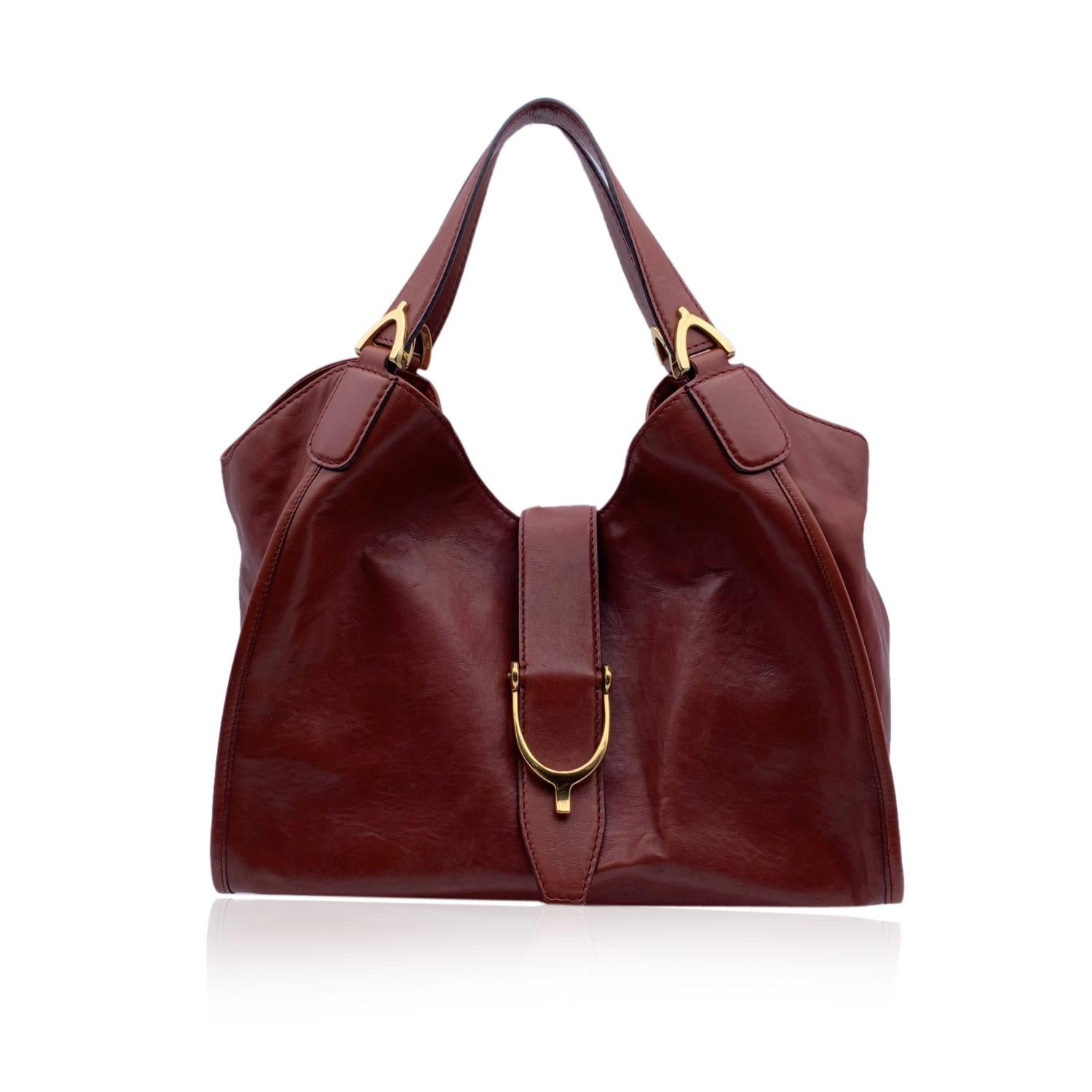 Gucci Rötlichbraunes Leder Steigbügel Hobo Tasche Umhängetasche (Braun)