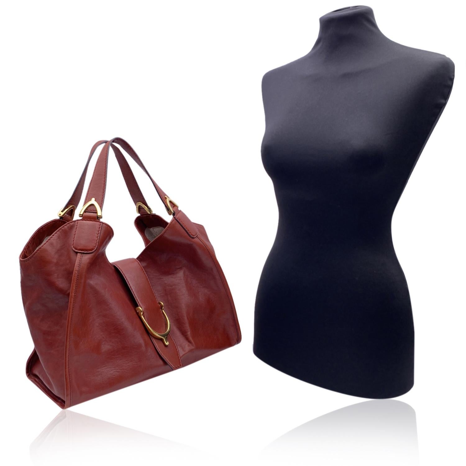 Gucci Rötlichbraunes Leder Steigbügel Hobo Tasche Umhängetasche Damen