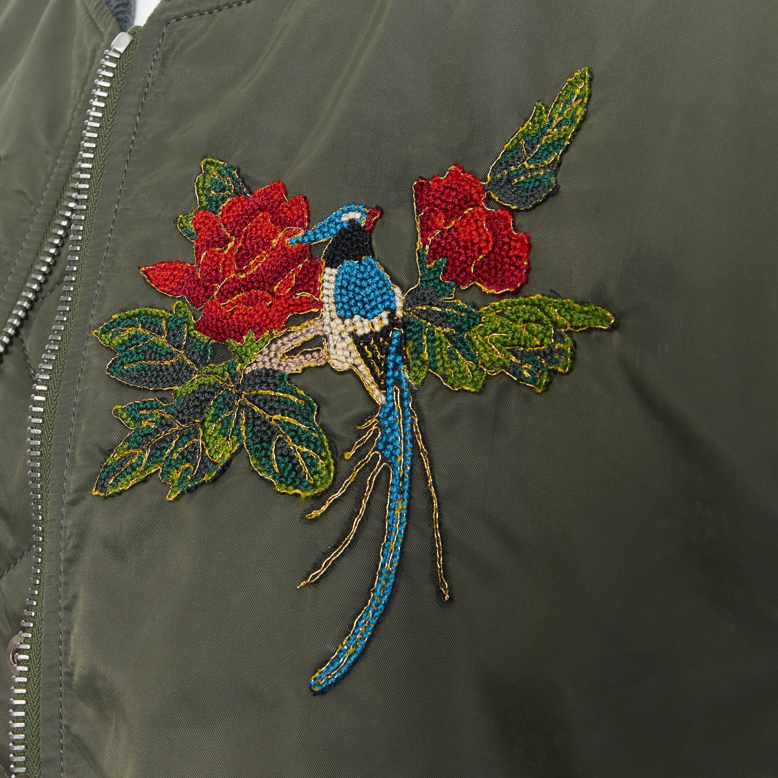 GUCCI Reversible green nylon swallow embroidered MA-1 padded bomber jacket IT48 In Excellent Condition In Hong Kong, NT