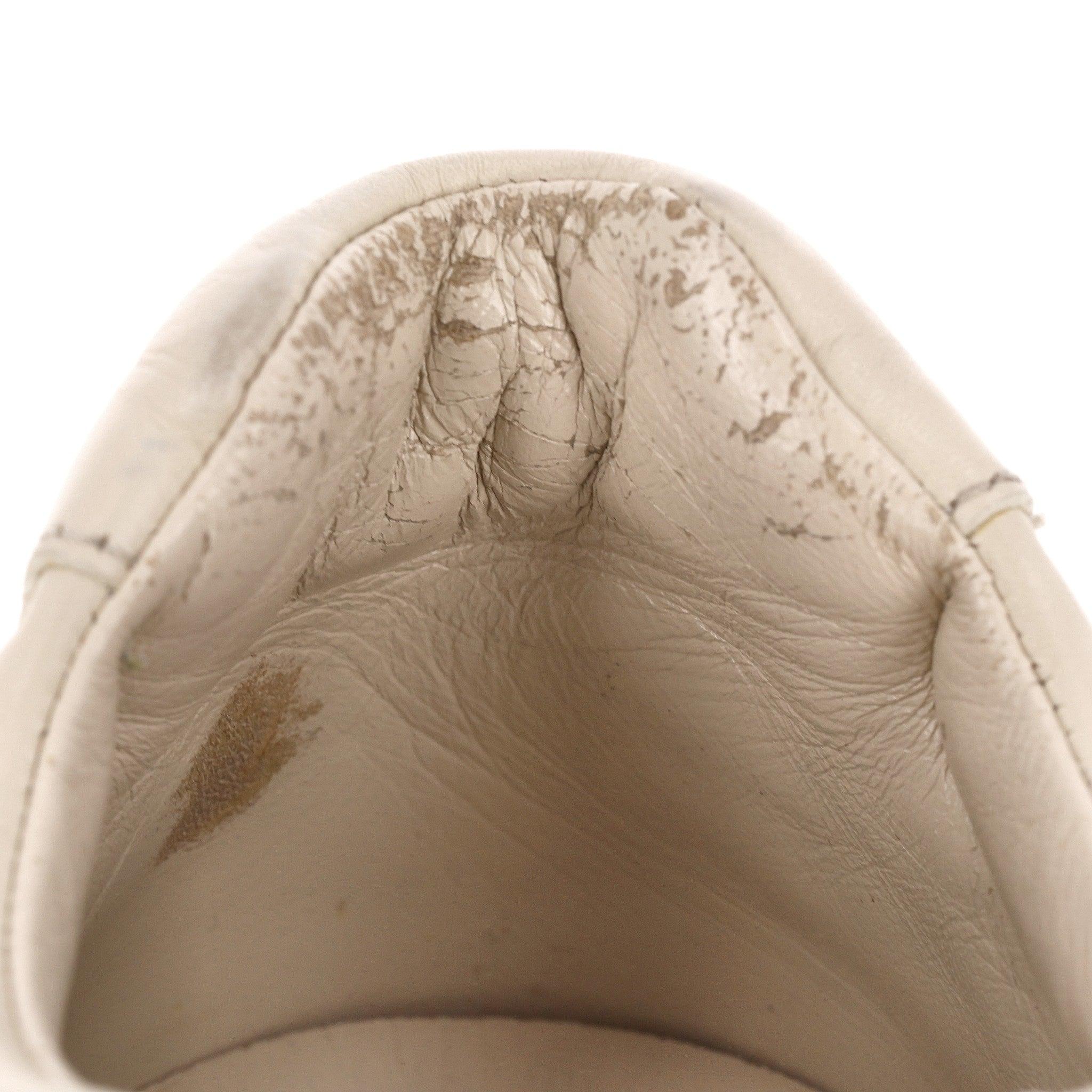 Scarpe da ginnastica in pelle Gucci Rhyton Apple in vendita 6