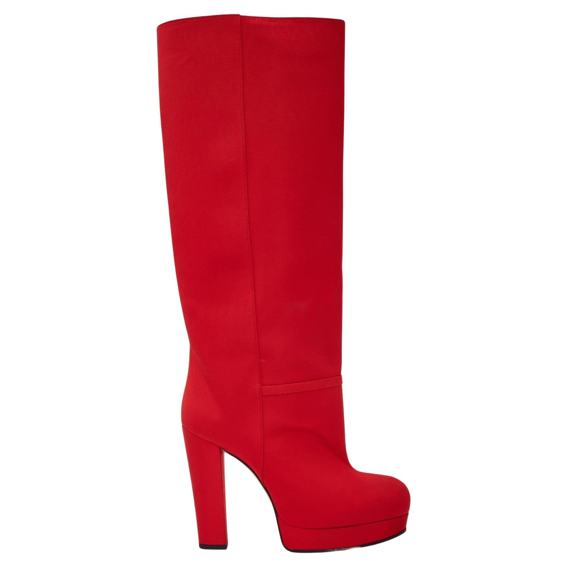 Gucci Ribbed Fabric Red Platform Knee High Boots (588968) 38.5 EU For Sale