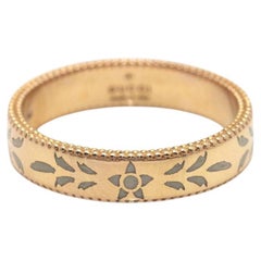 Anillo GUCCI de oro rosa y esmalte
