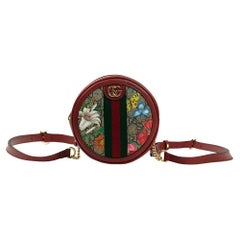 Used GUCCI, Rond Ophidia in red canvas