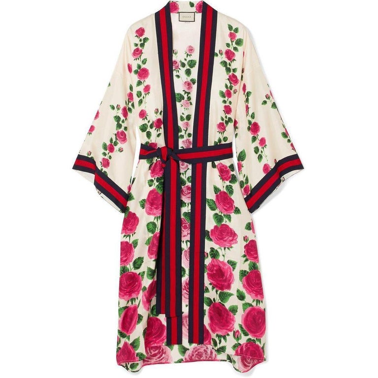 GUCCI Rose Garden Print Silk Kimono IT42 US4-6 For Sale at 1stDibs | gucci  robe, gucci kimono, gucci silk kimono