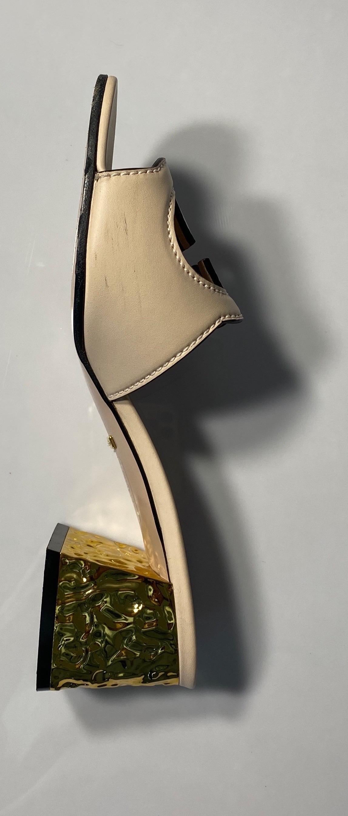 Gucci Rose Leather Interlocking G Cut-out Sandal - Size 37.5 6