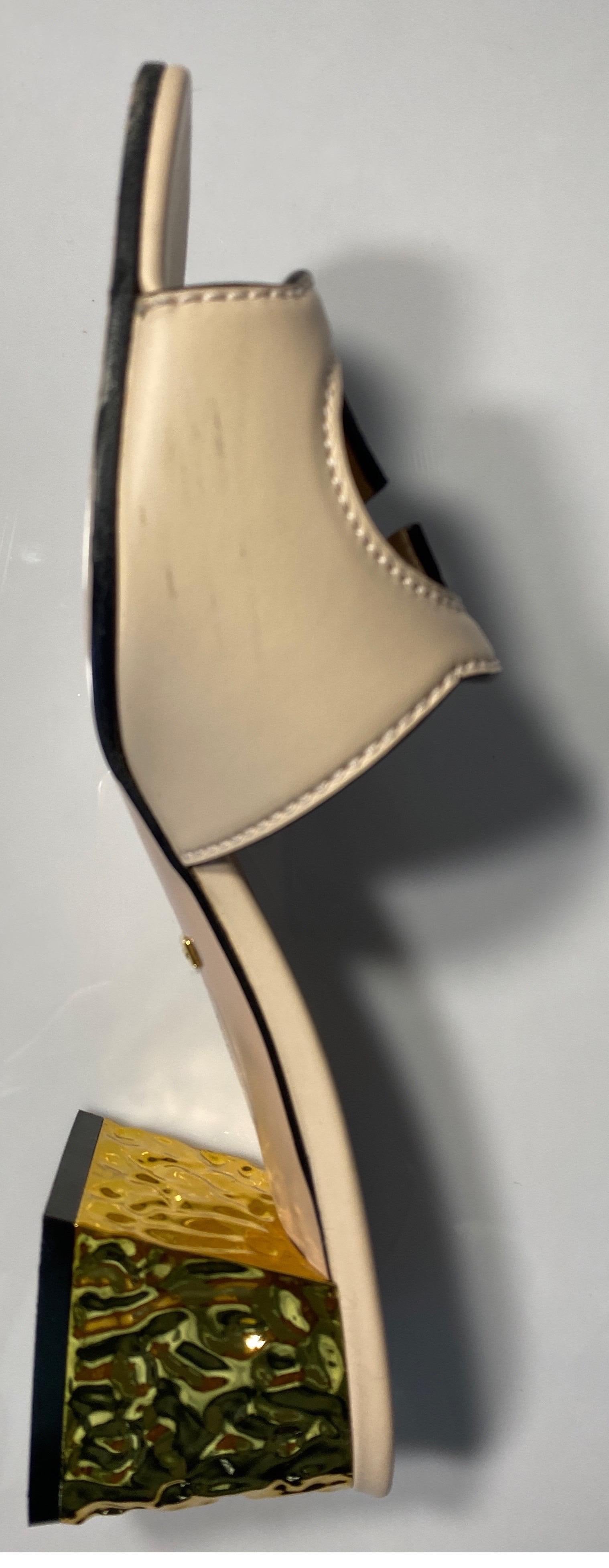 Gucci Rose Leather Interlocking G Cut-out Sandal - Size 37.5 7