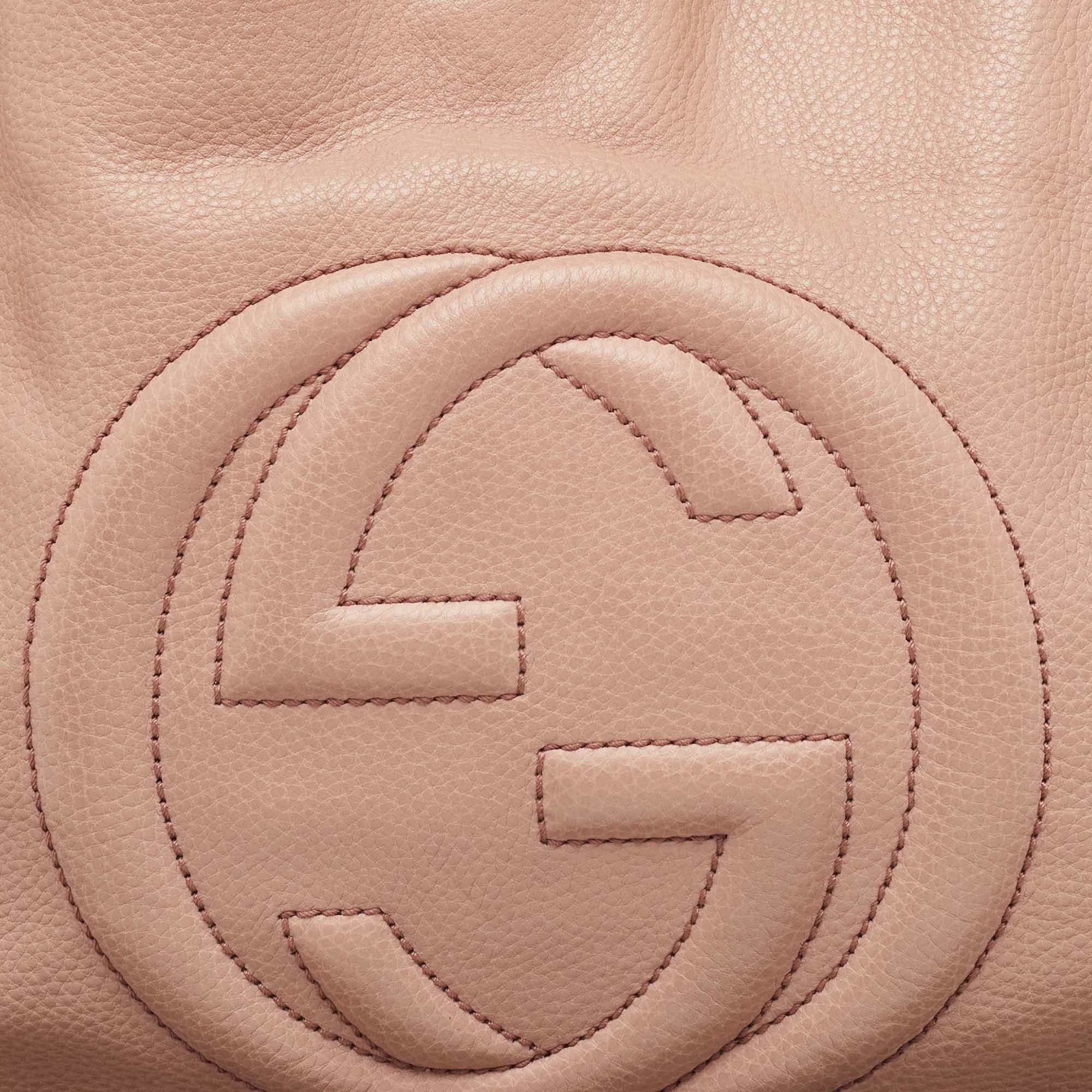 Gucci Rose Poudre Leather Medium Soho Chain Tote 5