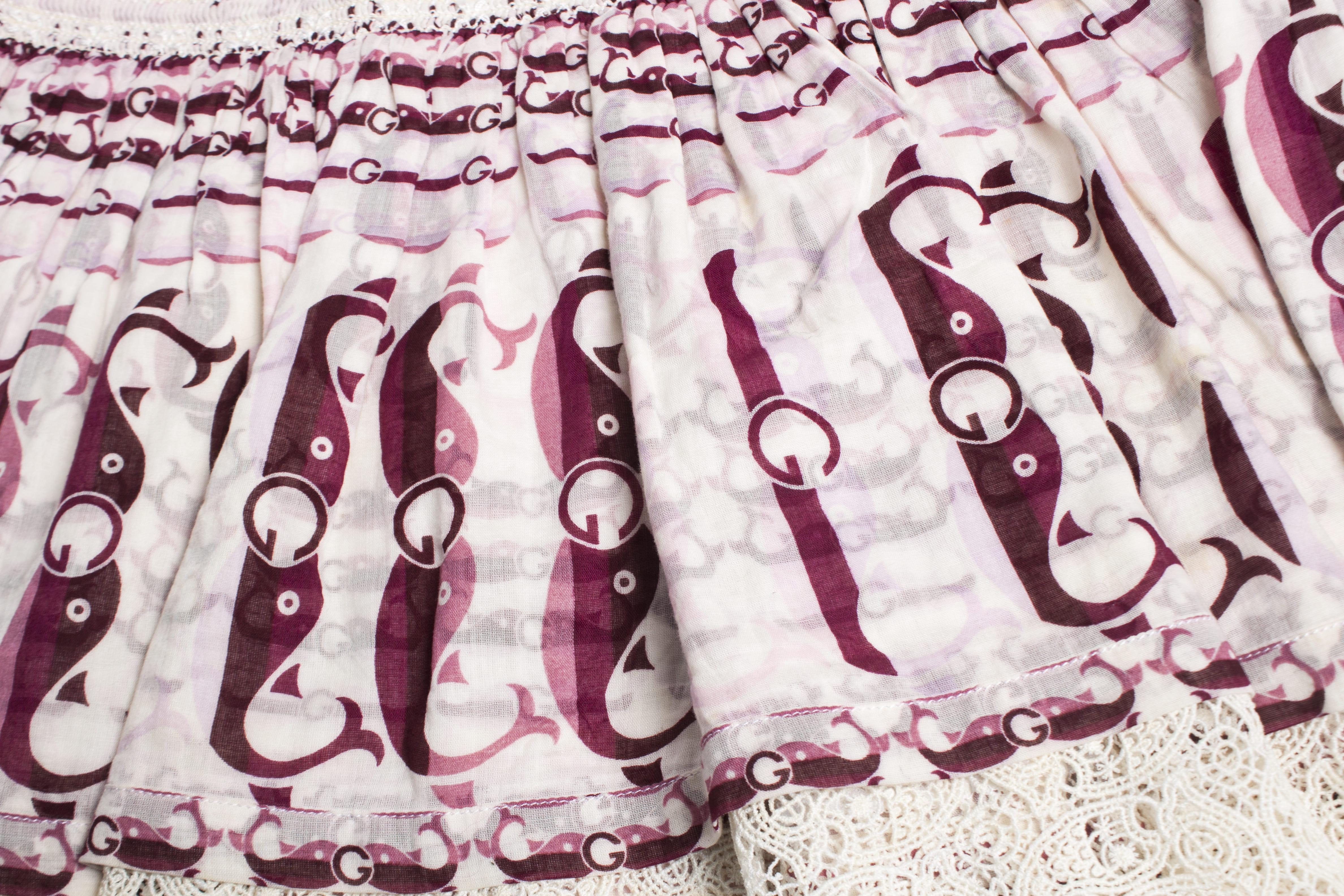 Gucci, ruffle skirt with wale print. In Excellent Condition For Sale In AMSTERDAM, NL
