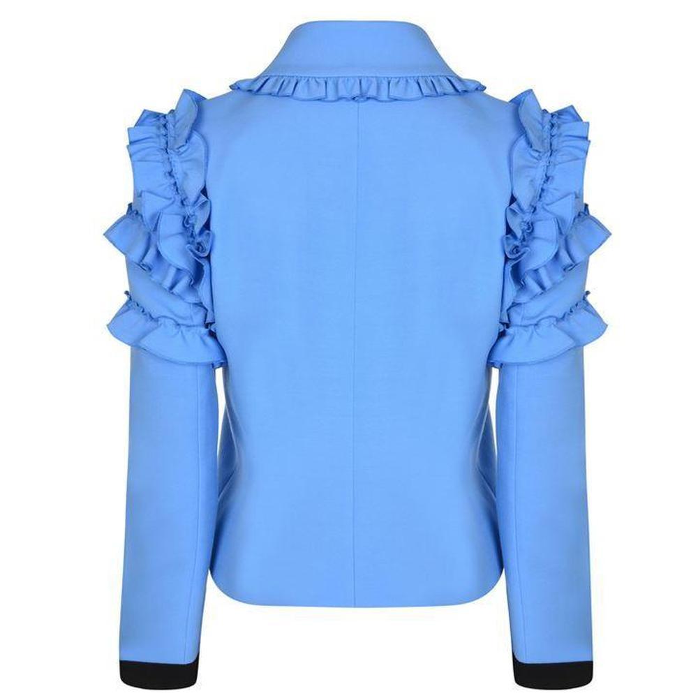 Add to your classic luxury wardrobe with this ruffle jacket from Gucci.
This button down style is crafted with four pockets to the front, a rounded collar and frilled accents.
With branded button detailing, this jacket is finished with contrasting