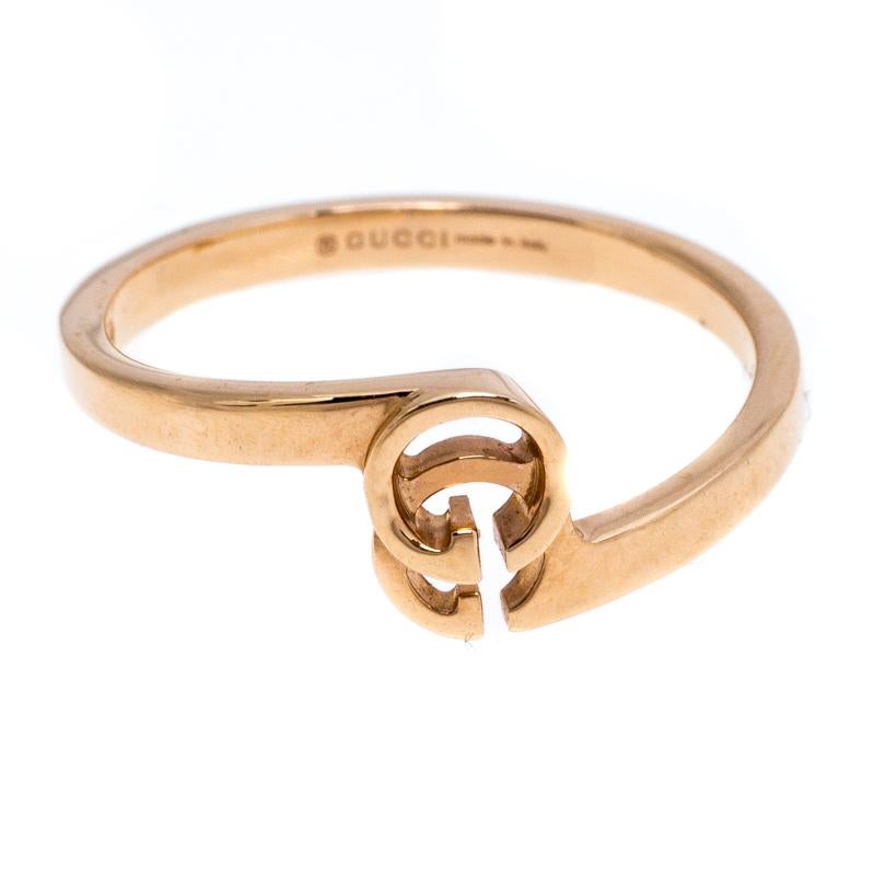 This ring addresses Gucci nods to elegance and timelessness. It is crafted from 18k rose gold and detailed with the signature GG logo as the head. The ring speaks style in a subtle fashion. Gucci admirers must have this ethereal beauty in their