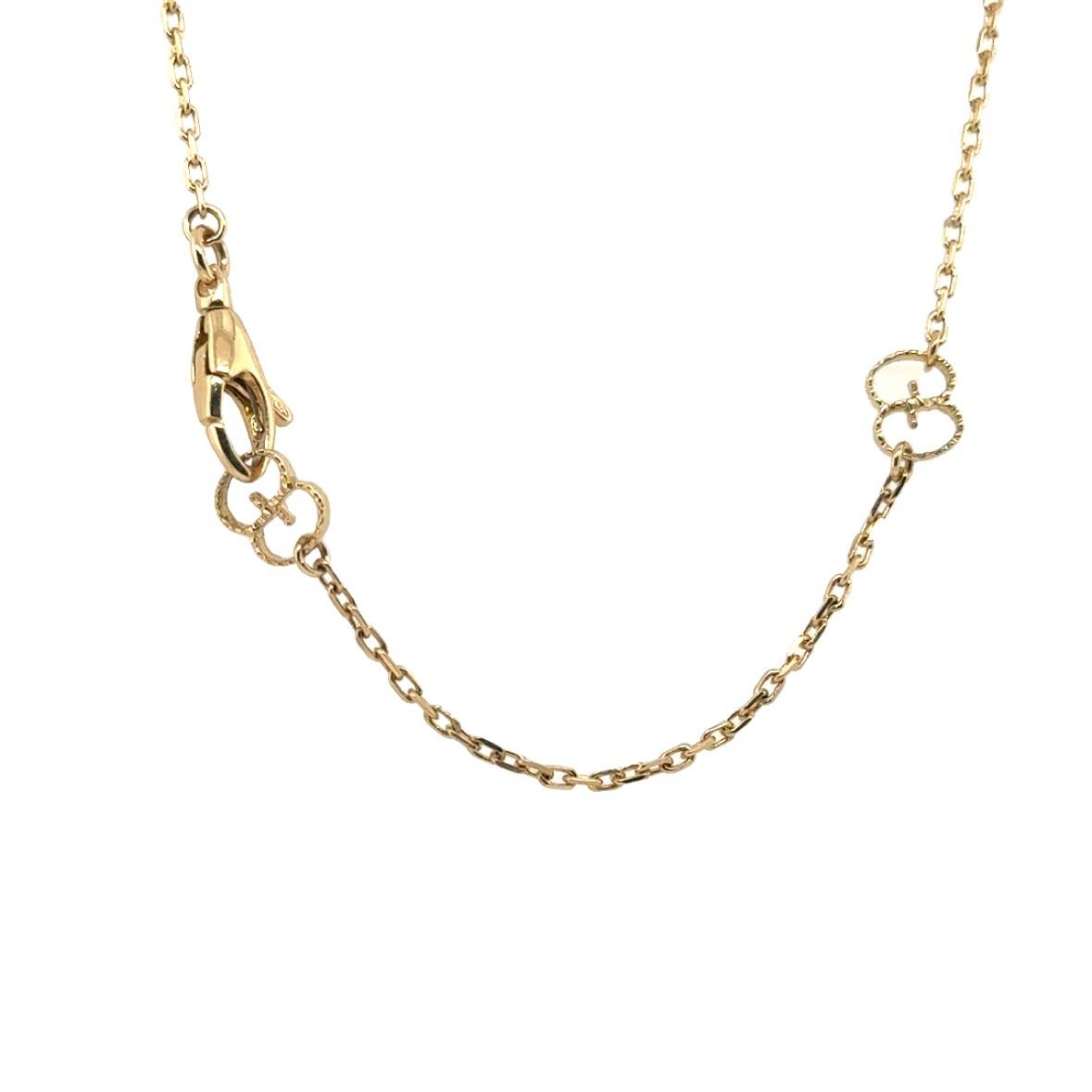 Gucci, collier pendentif Running GG en or jaune 18 carats en vente 2