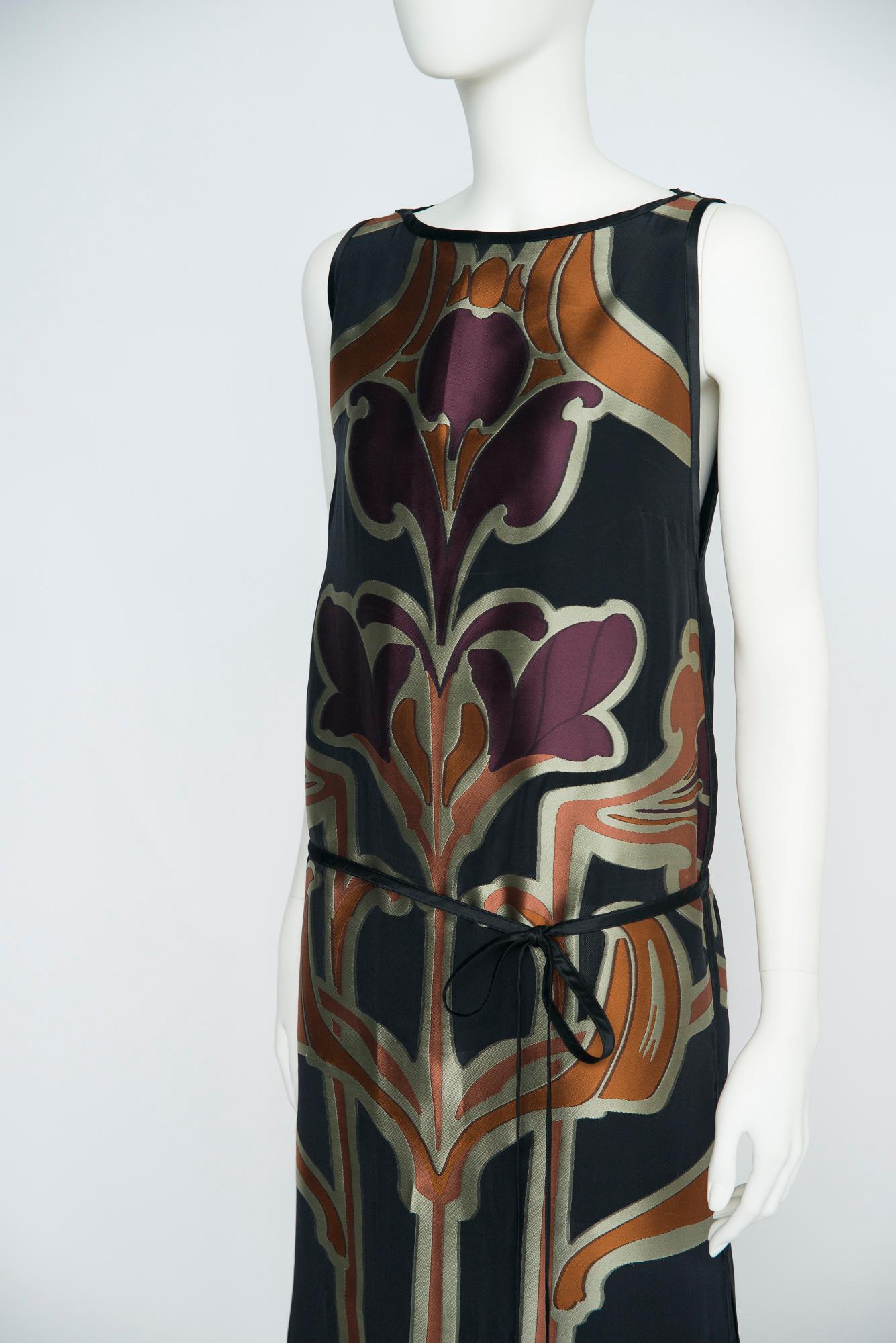 Robe tunique de soirée Gucci Runway en damas de soie, printemps-été 2014 en vente 4