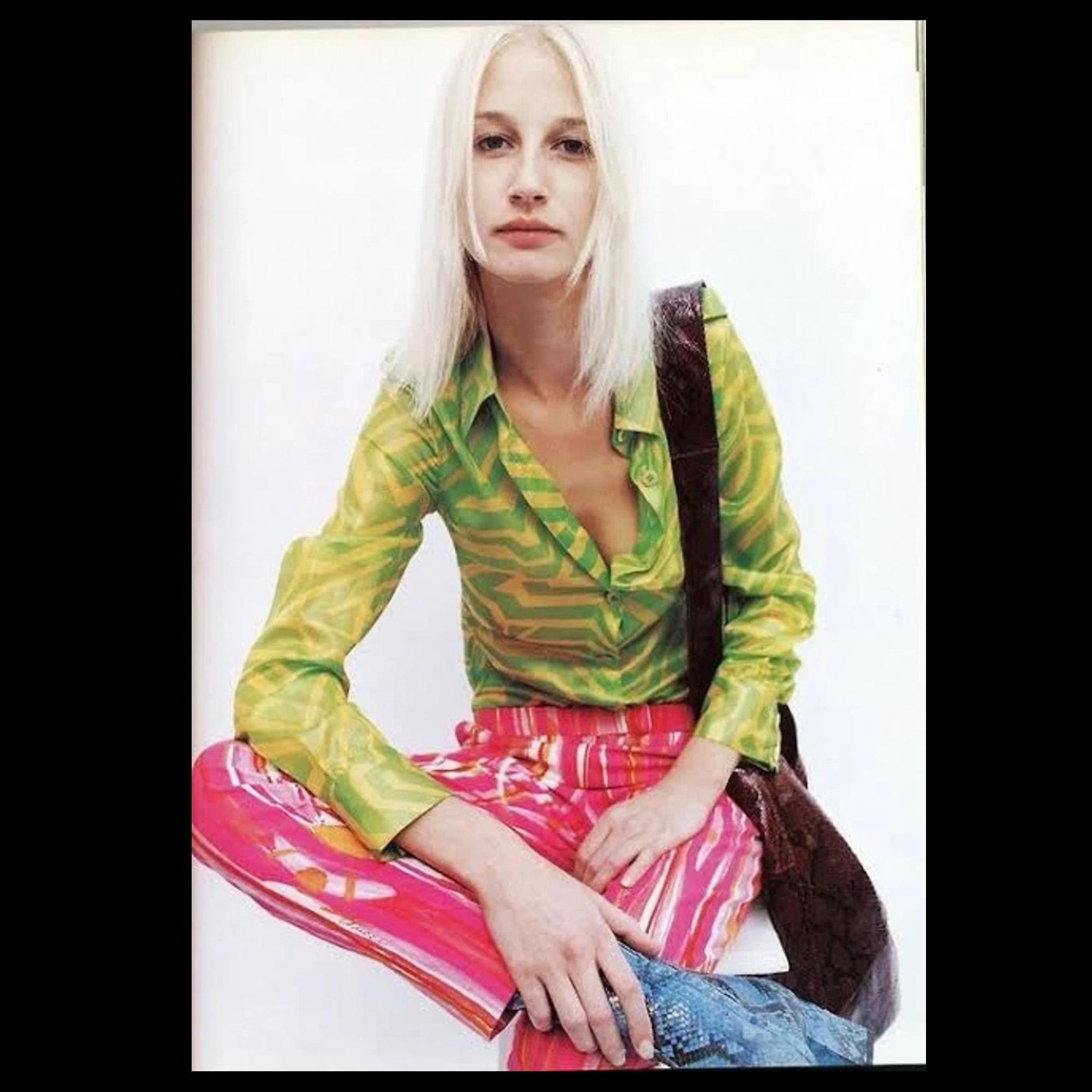 GUCCI S/S 1996 by Tom Ford Abstract Colour Printed Silk Sheer Shirt In Excellent Condition For Sale In Bangkok, TH