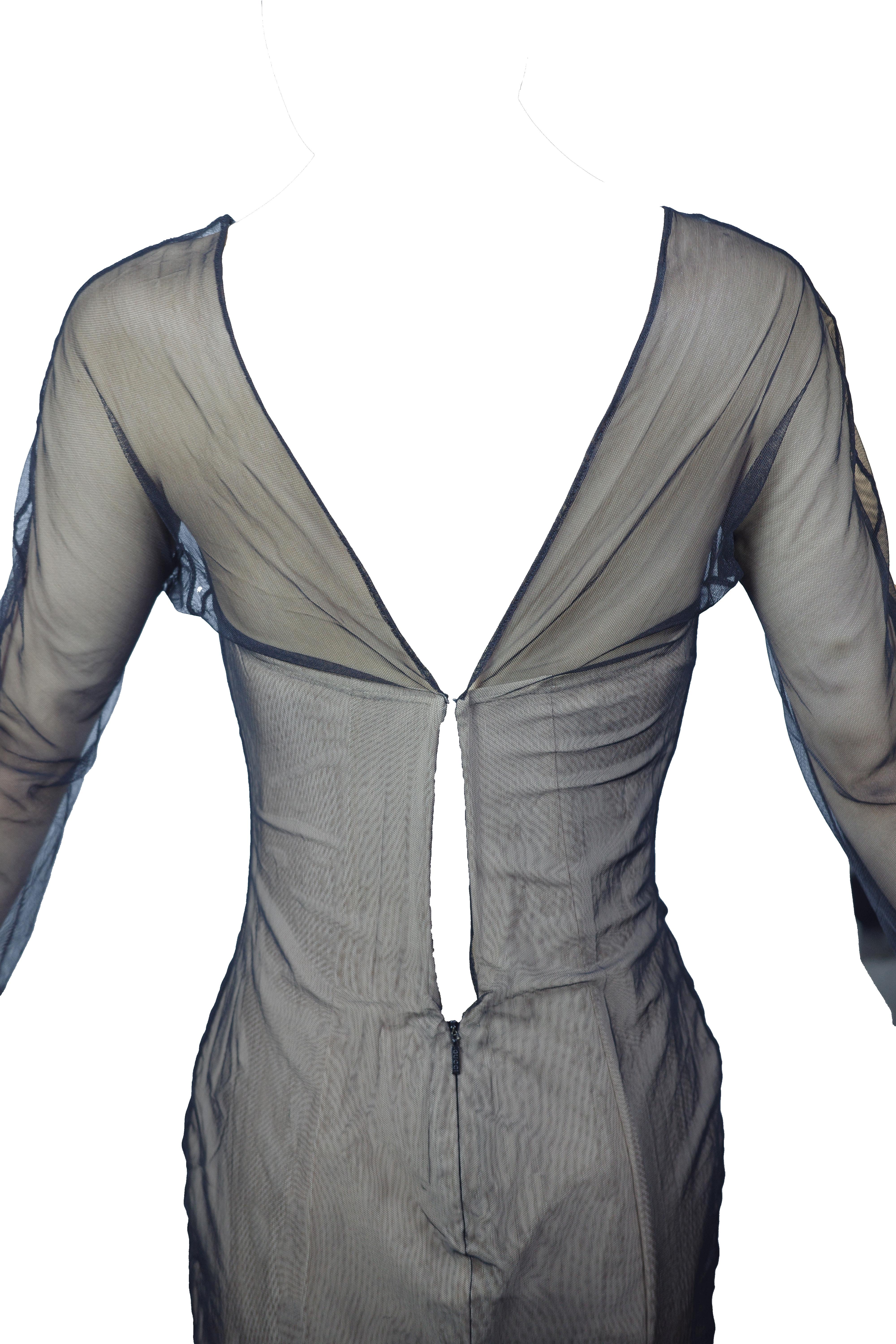 GUCCI S/s 2001 Schwarzes langärmeliges Kleid mit Korsett MET Stück im Angebot 6