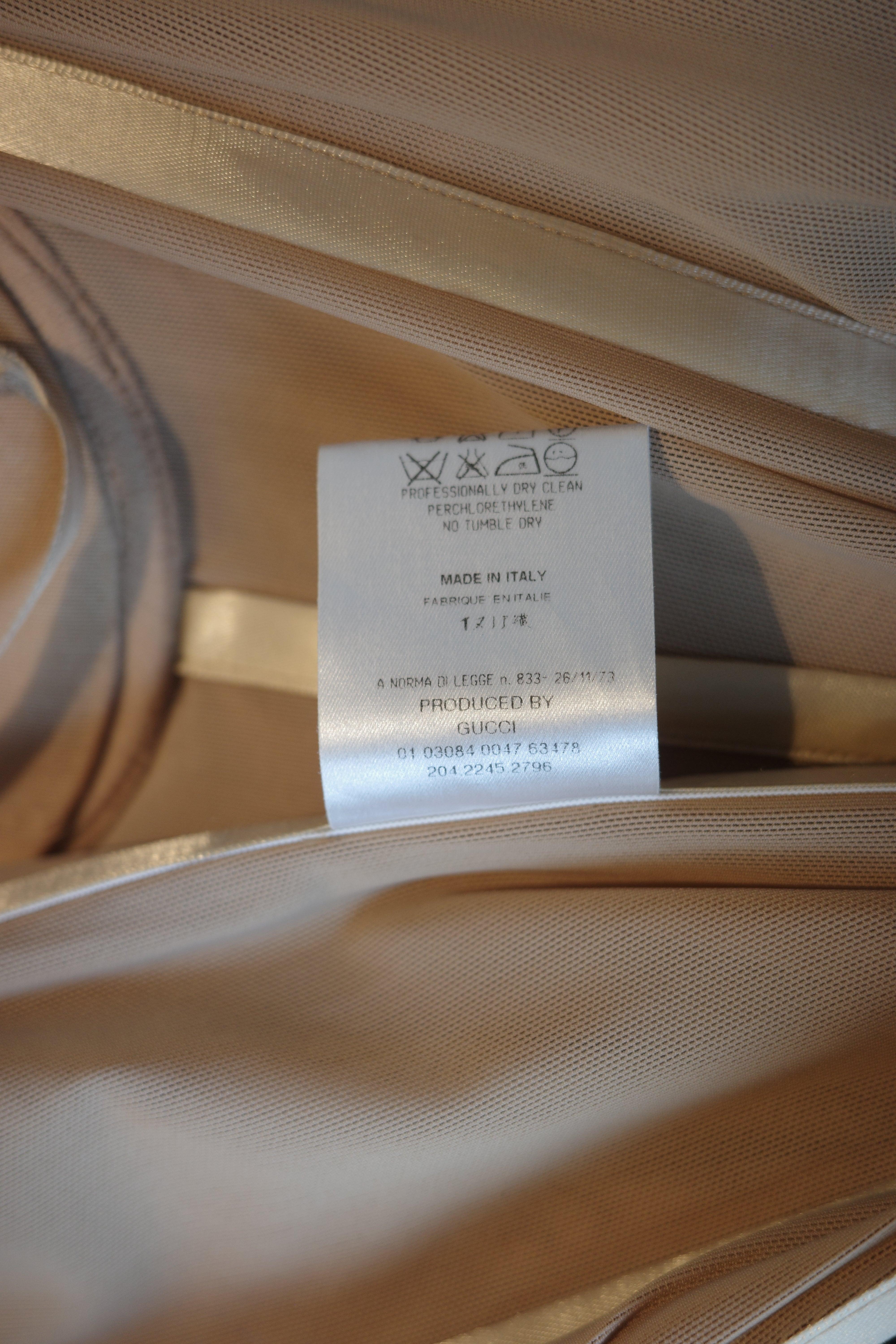 GUCCI S/s 2001 Schwarzes langärmeliges Kleid mit Korsett MET Stück im Angebot 9