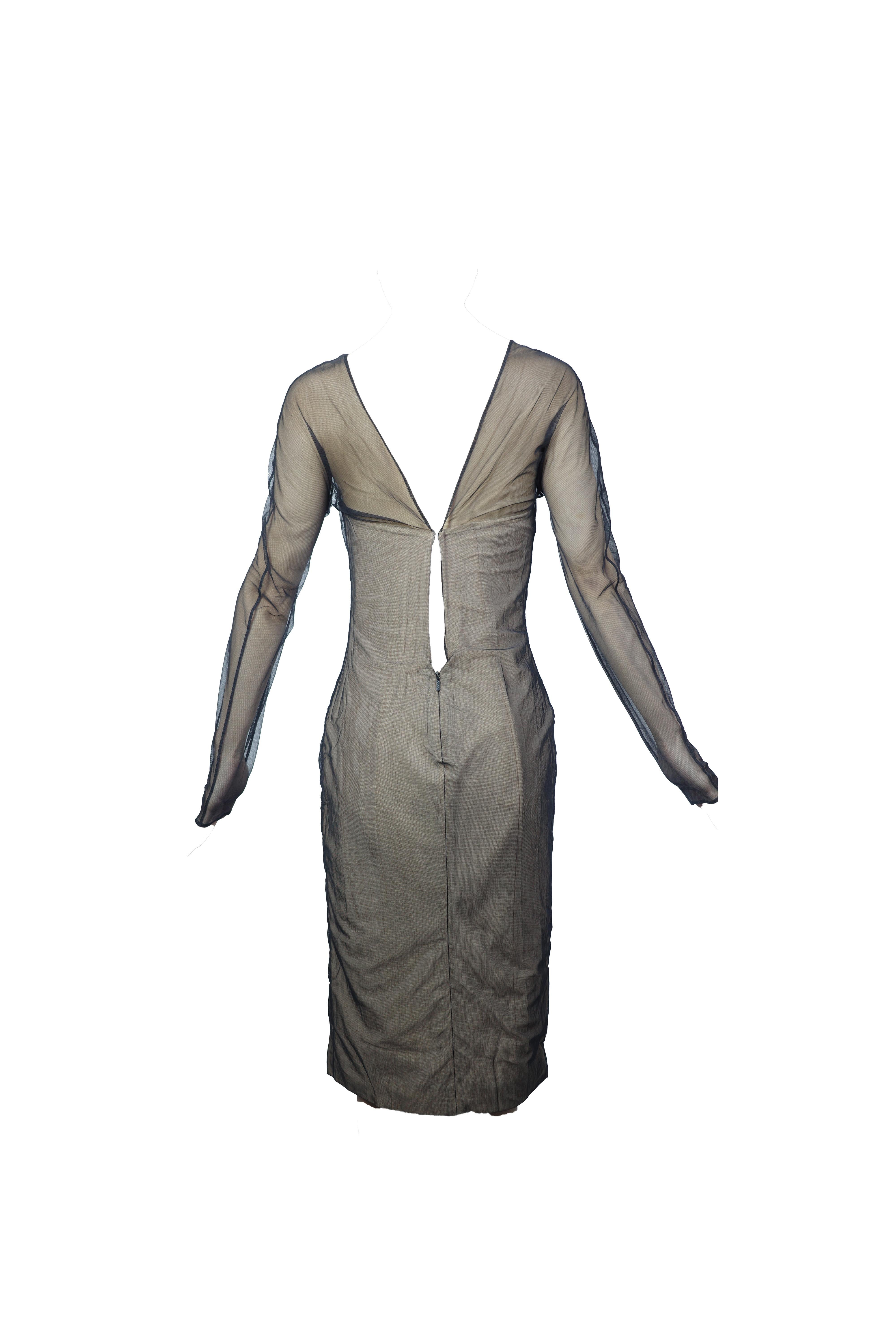 GUCCI S/s 2001 Schwarzes langärmeliges Kleid mit Korsett MET Stück im Angebot 3