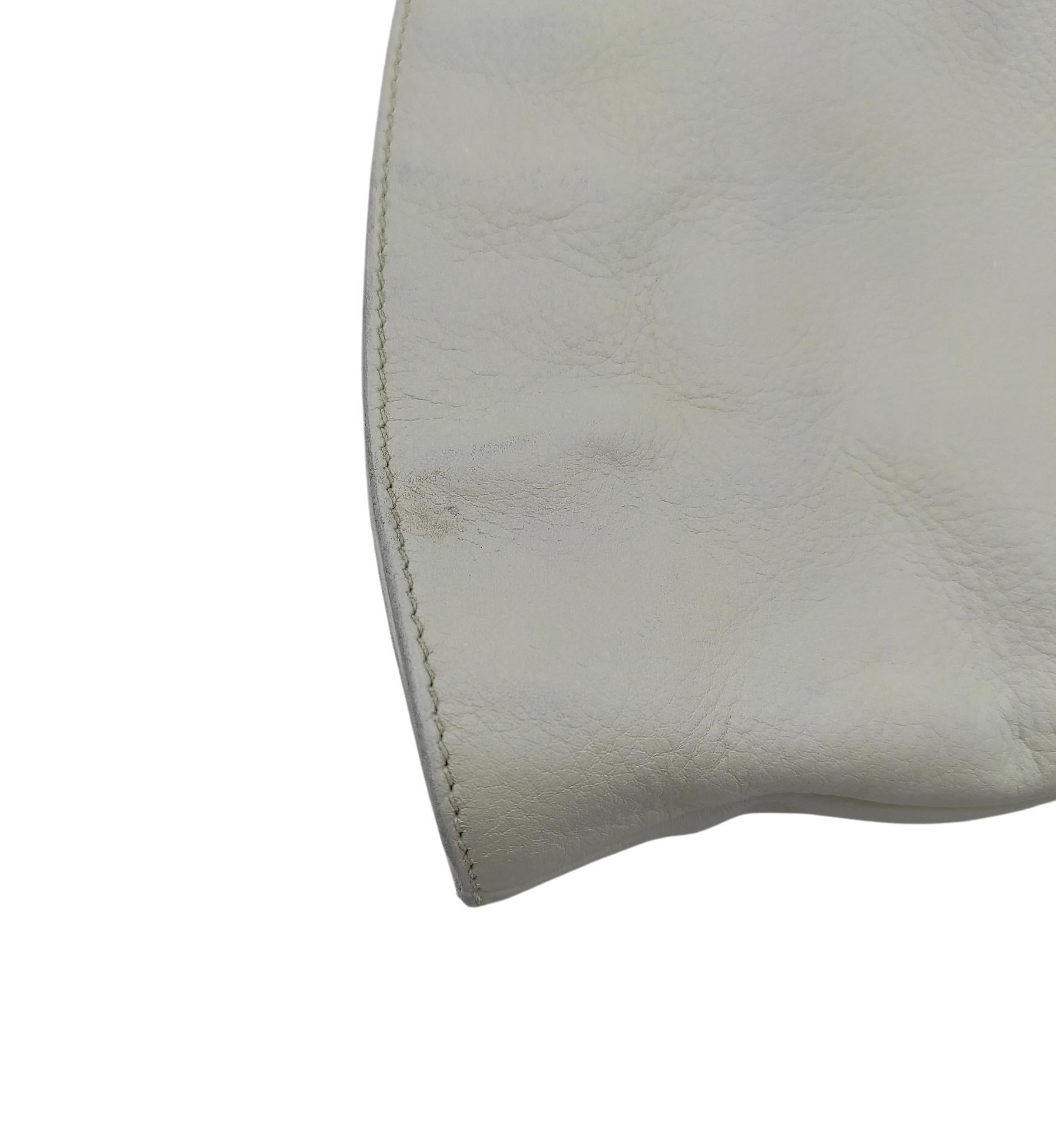 Gucci S/S 2001 white shoulder bag For Sale 6