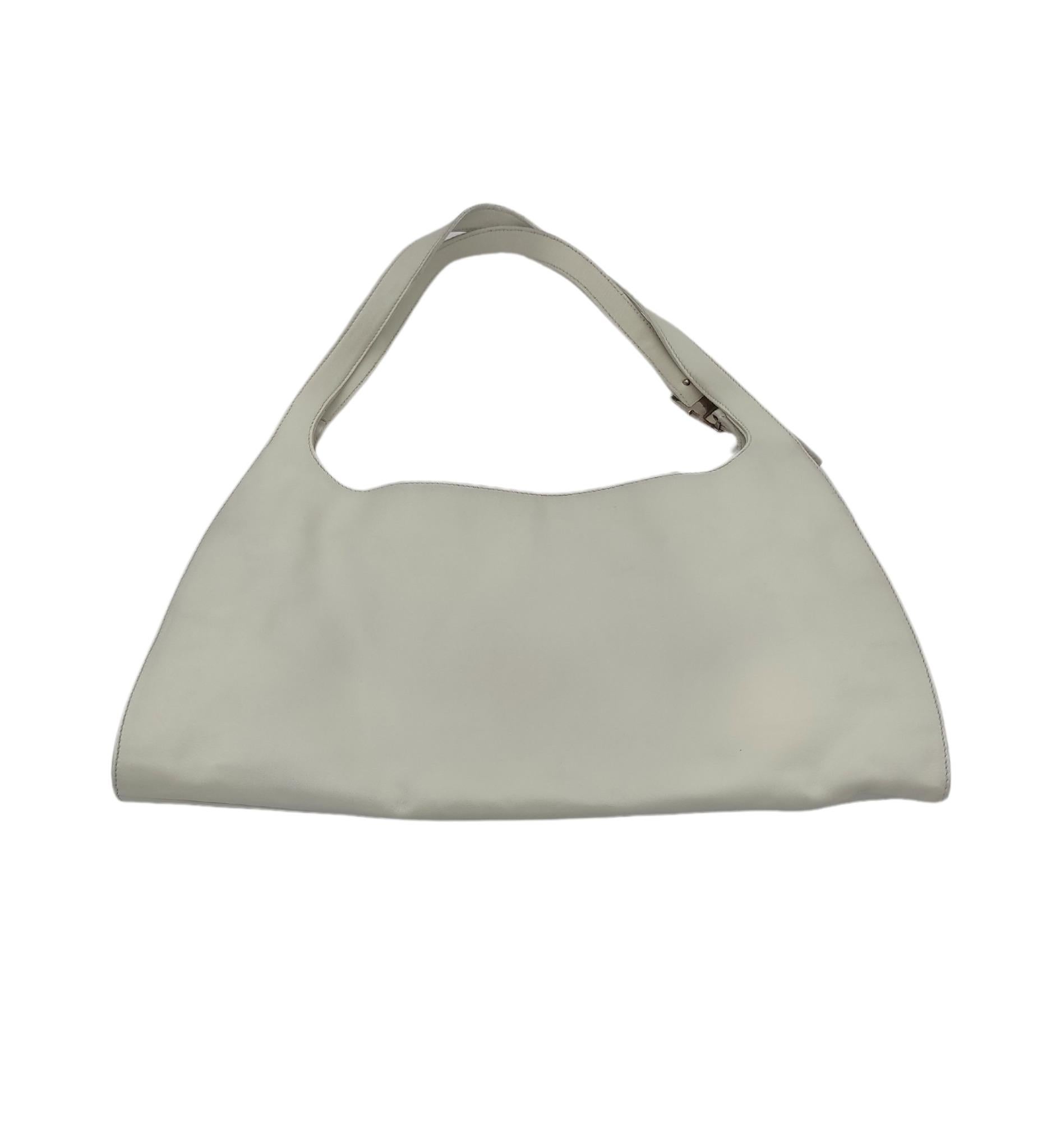 Gray Gucci S/S 2001 white shoulder bag For Sale